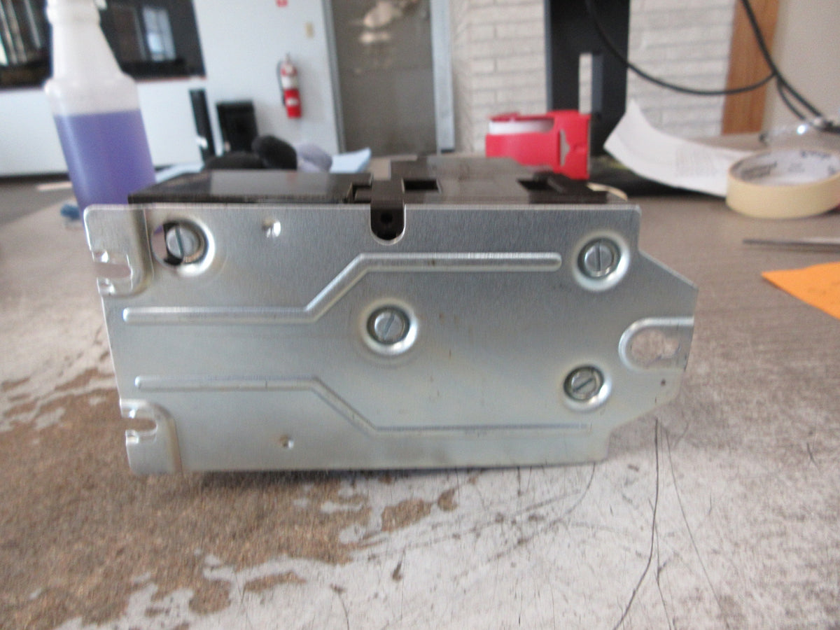 Cutler-Hammer Size 1 Starter A10CN0 Ser. A1 120V Coil 27A Used