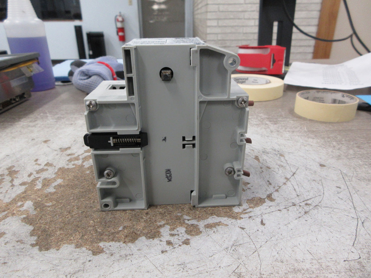 Allen-Bradley Fusible Disconnect Switch 194R-J30-1753 Ser. A 30A 600V 3P Used