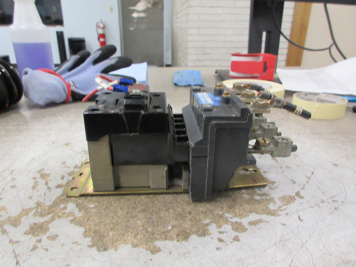 Allen-Bradley Lighting Contactor 702L-COD93 Ser. K 120V Coil 60A 600V Used