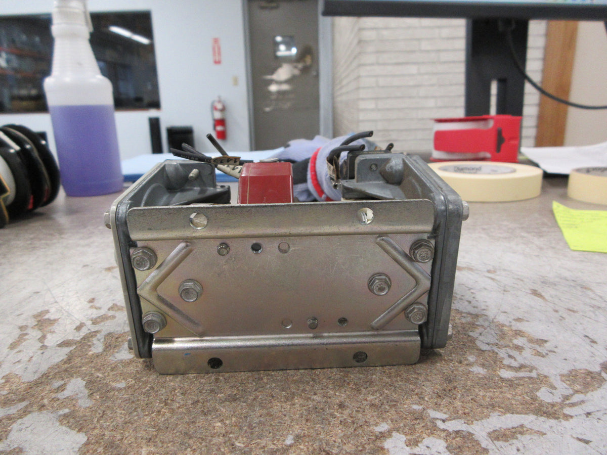 Cutler-Hammer Pneumatic Timing Relay 10337H178A 120V Coil 600V Used