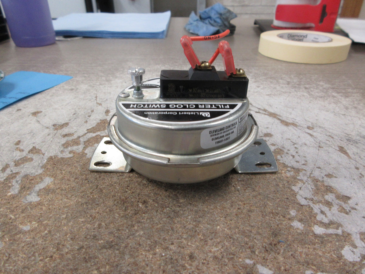 Liebert Filter Clog Switch 128199P1 Model #: RFS-4100-003 Used