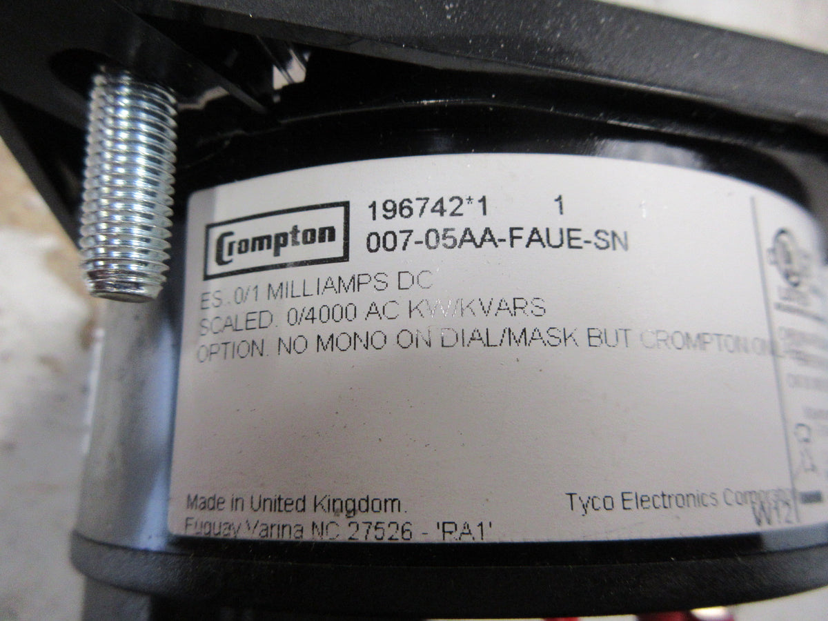 Crompton AC KW/KVAR Meter 007-05AA-FAUE-SN Range: 0-4000 KW/KVAR Used