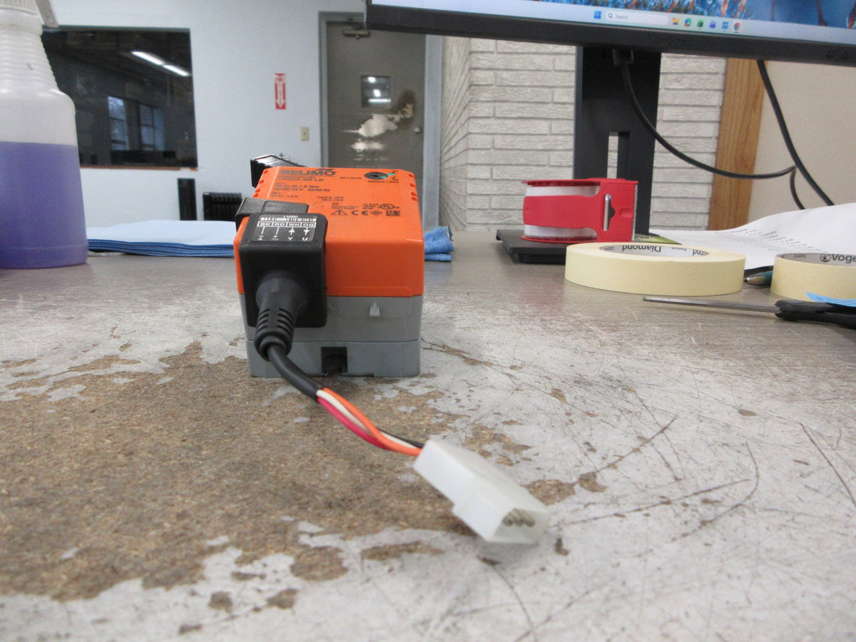 Belimo Valve Actuator LRB24-SR LB 45 in-lb 24V AC/DC Used