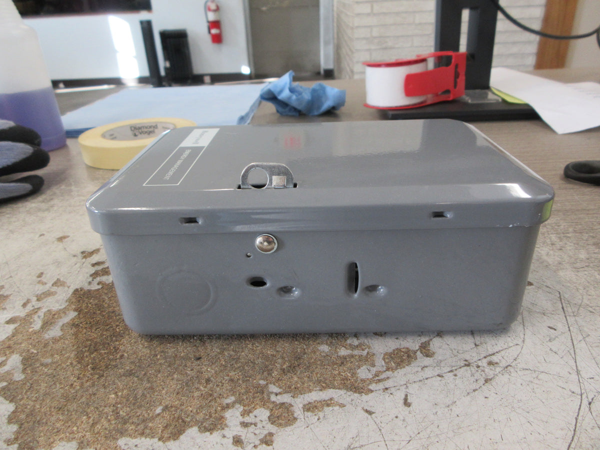 Honeywell Energy Management Timer S6005A1006 120V 60Hz 3W 24-Hour Used