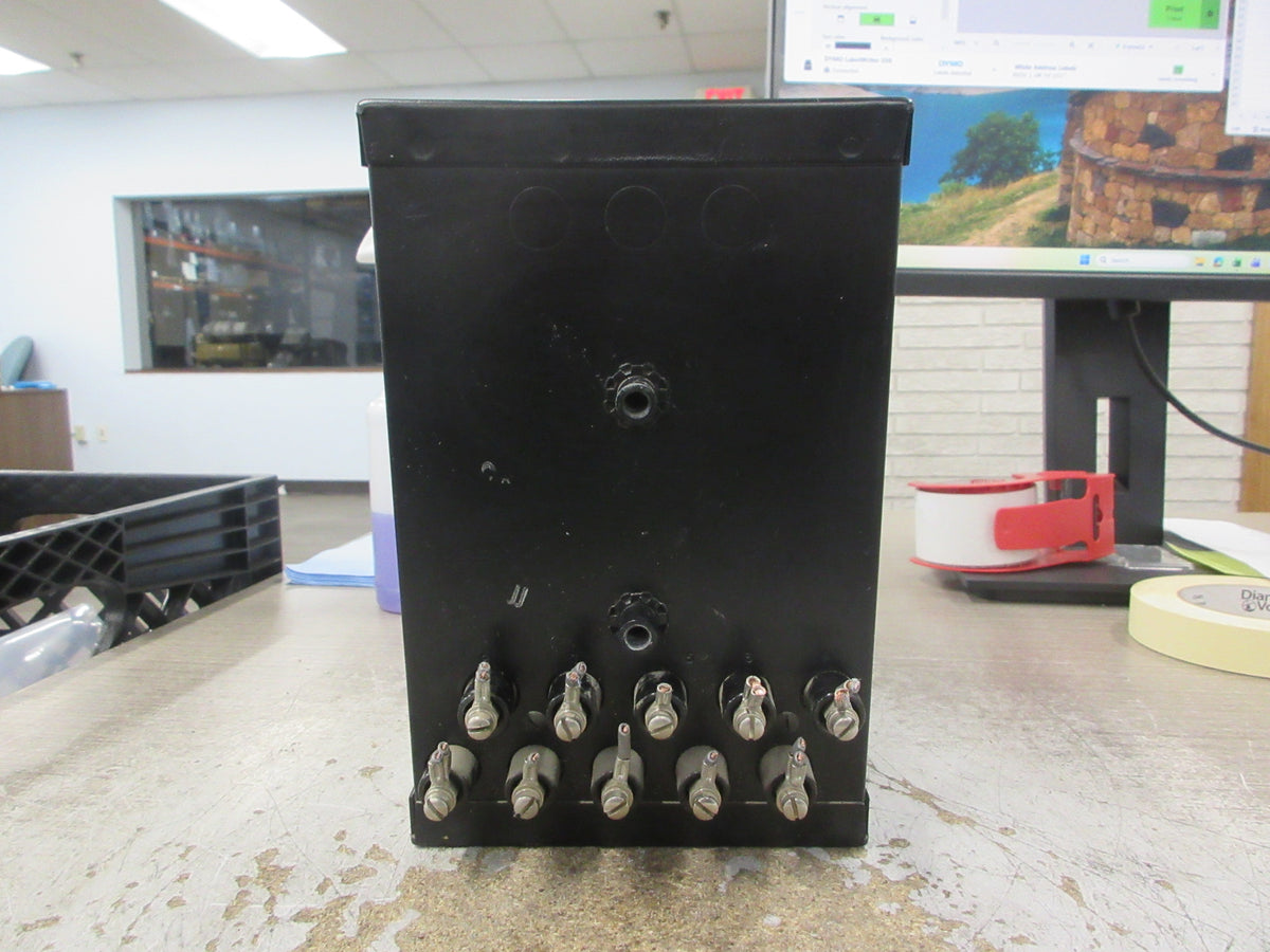 Westinghouse Type D4B-8FM Watthour Meter 280C211G03 72V 4W PTR 4/1 Used