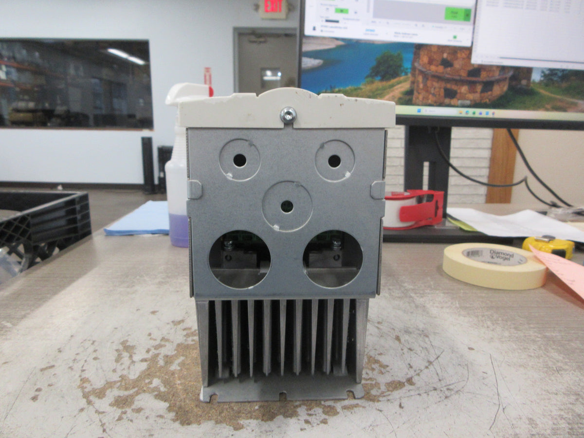 ABB ACH550 AC Drive ACH550-UH-012A-4 7.5HP 3Ph Used