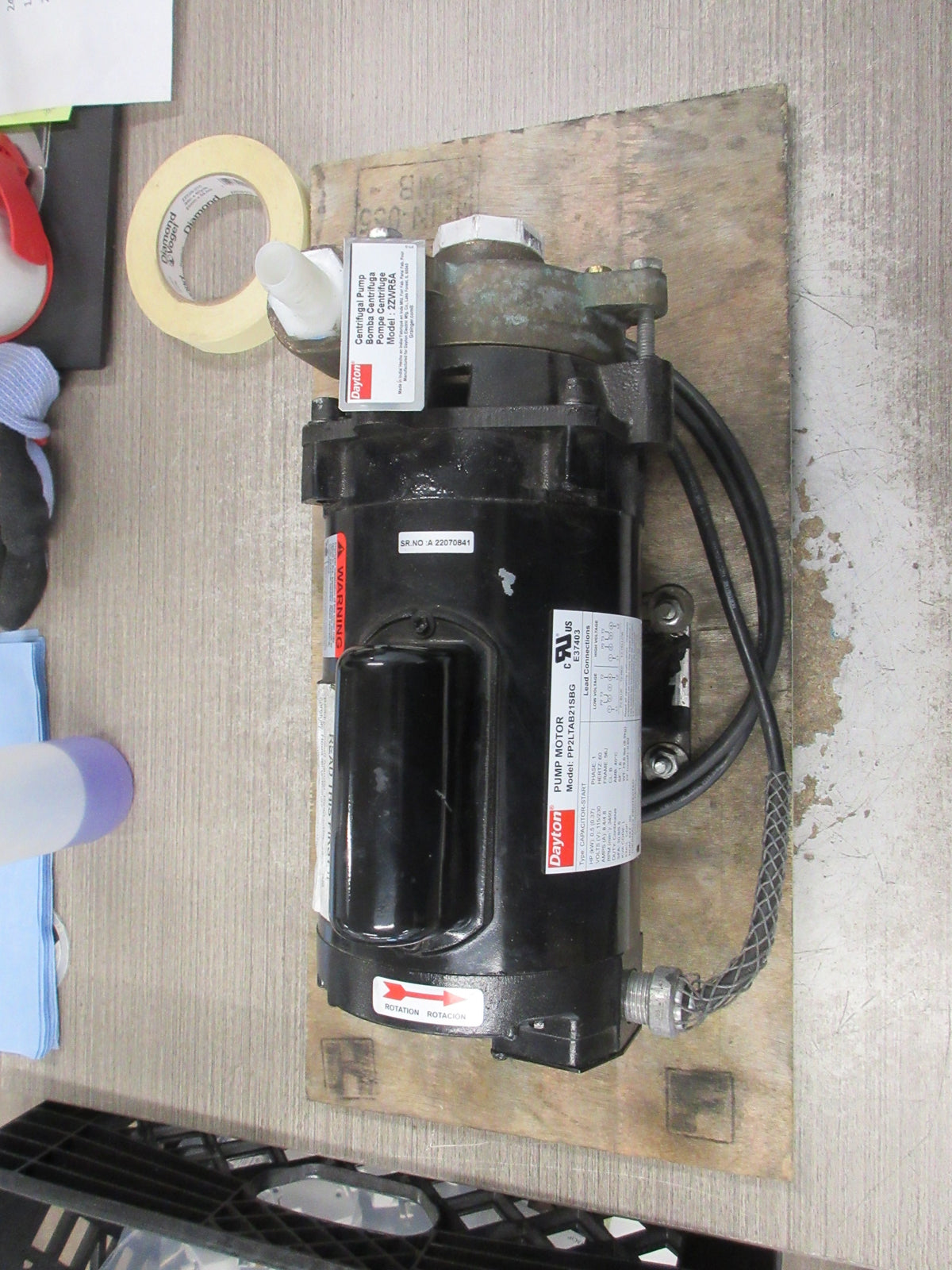 Dayton Centrifugal Pump 2ZWR5A 0.5HP 115/230V 1Ph 3450RPM Used