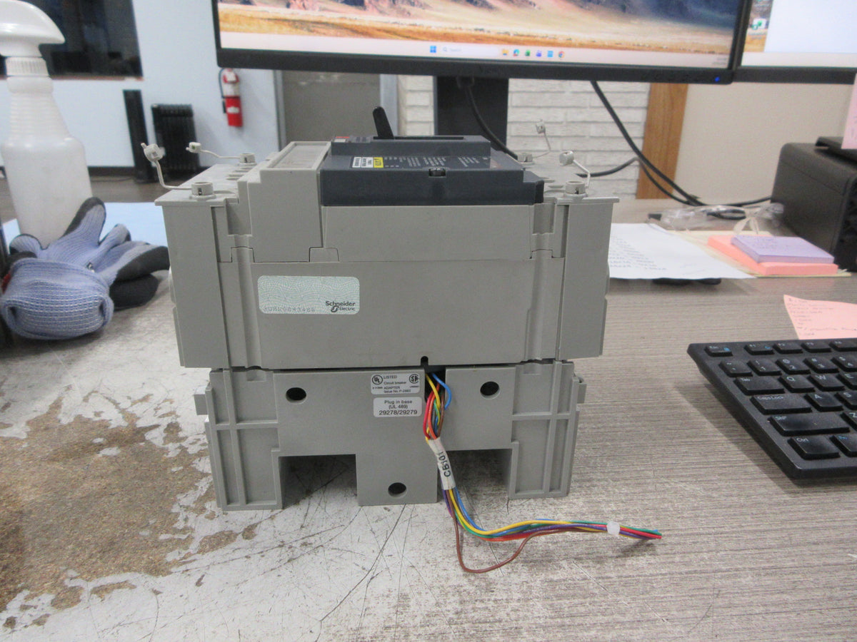 Merlin Gerin Circuit Breaker NSF150A 600V 150A 3P W/Mounting Base Used
