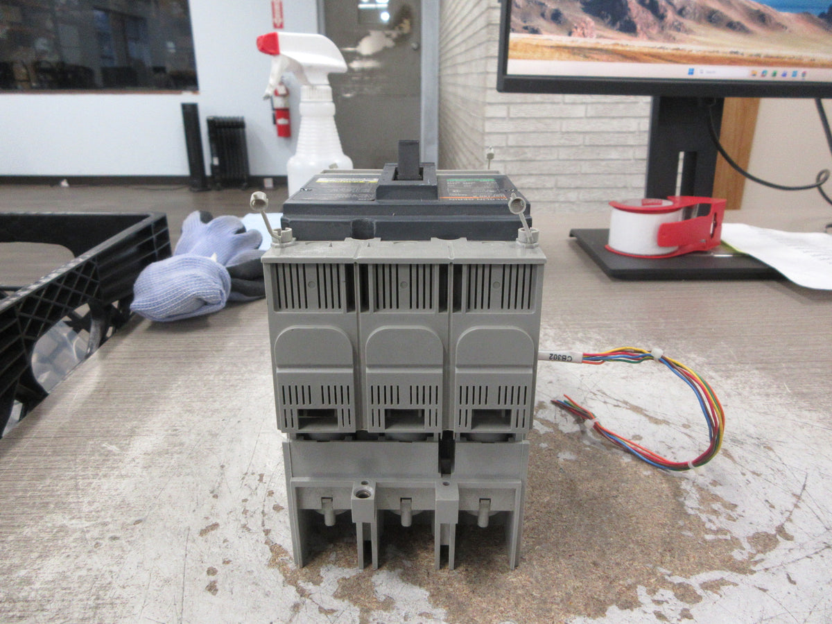 Merlin Gerin Circuit Breaker NSF150A 600V 150A 3P W/Mounting Base Used