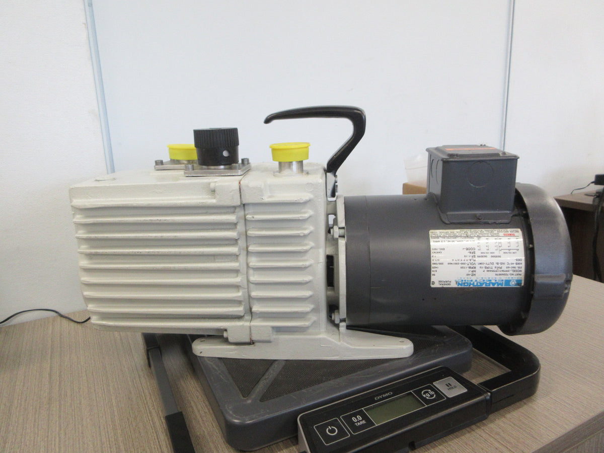 Leybold Trivac D16A Vacuum Pump 898033 1HP 200-230/460V 14.1 CFM New Surplus