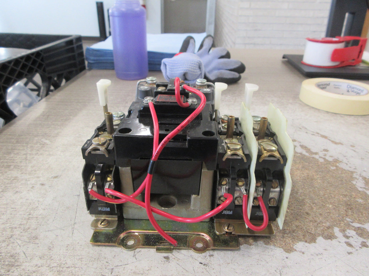 Allen-Bradley Size 1 Starter 709-BOB103 Ser. K 120V Coil Used