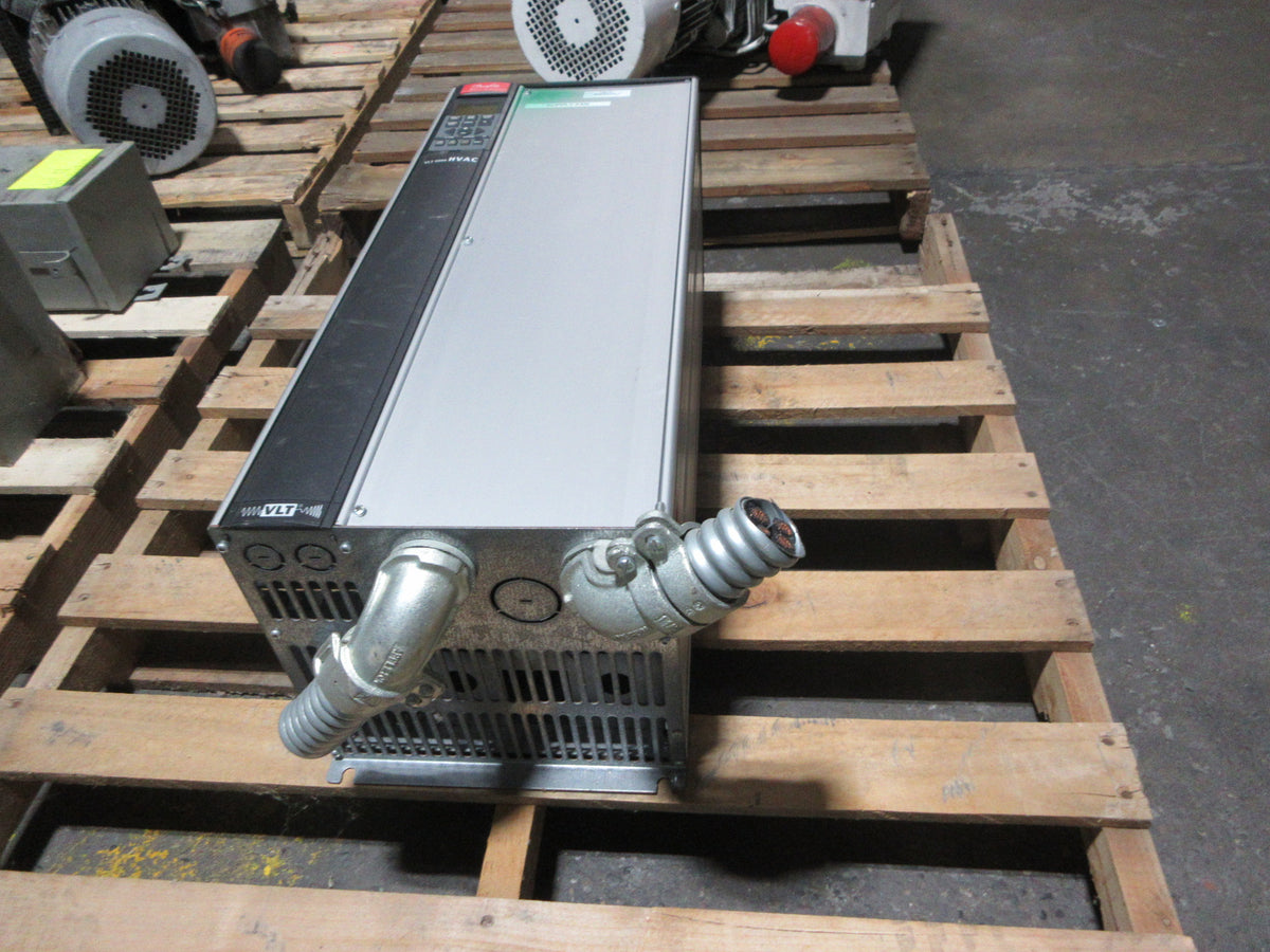 Danfoss VLT 6032 AC Drive 175Z7364 30HP 3Ph Used