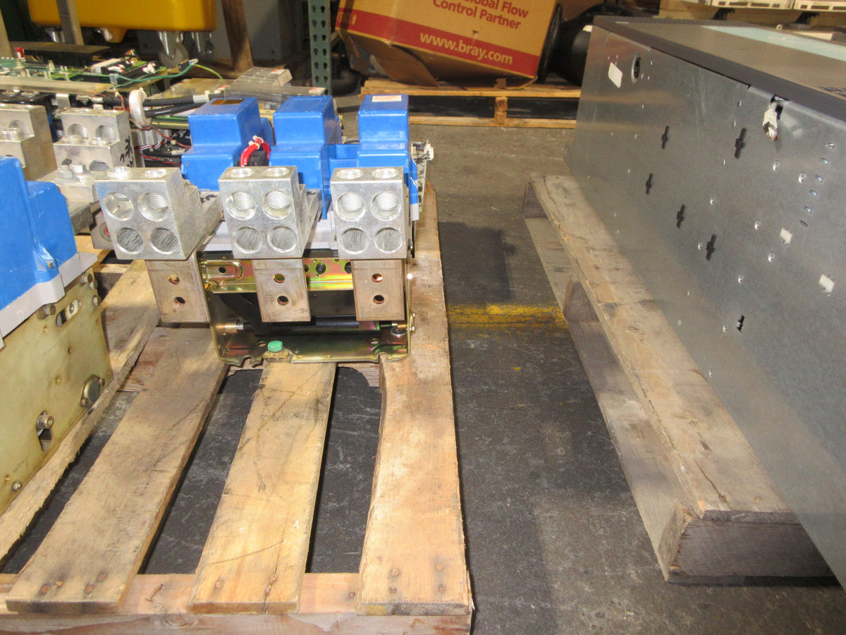 Eaton Cutler-Hammer Size 6 Contactor 10-5822 Ser. C1 540A 600V 3Ph Used