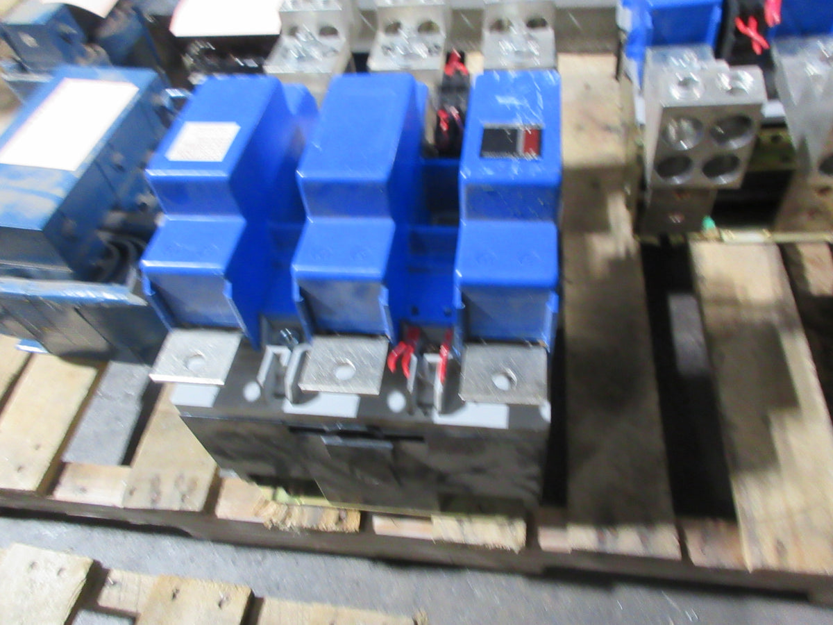 Eaton Cutler-Hammer Size 6 Contactor 10-5822 Ser. C1 540A 600V 3Ph Used