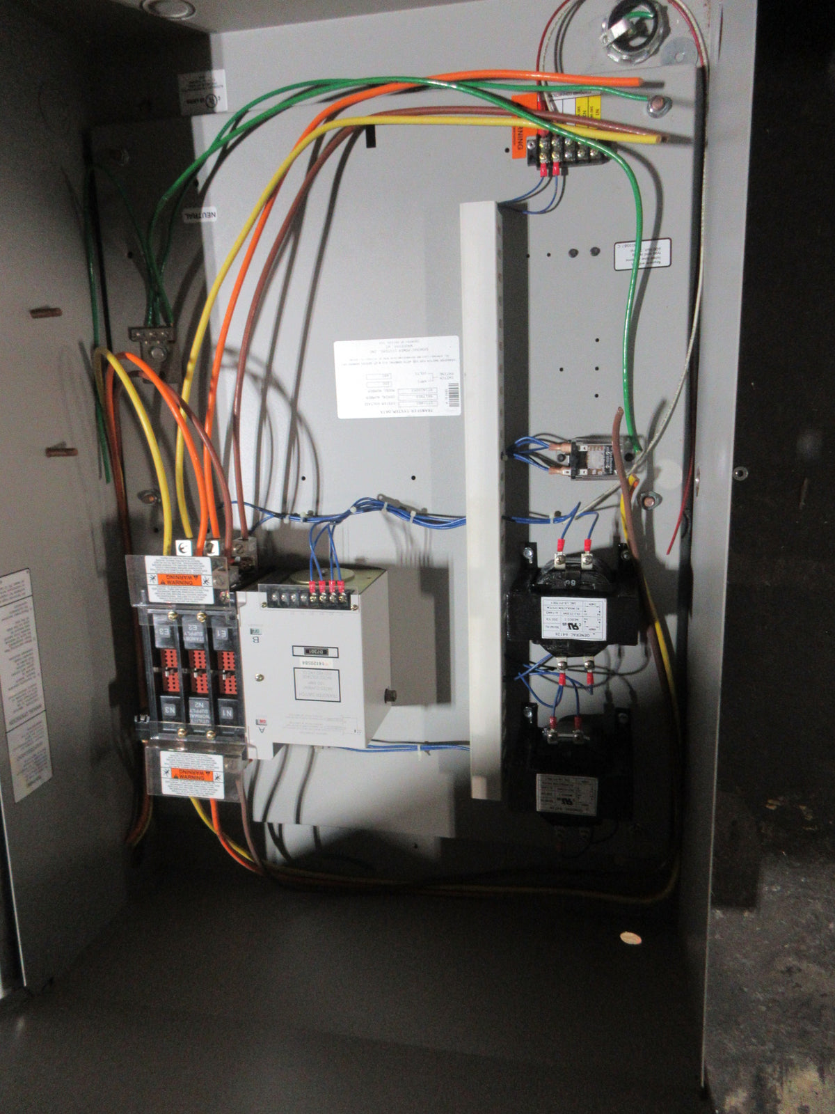 Generac RTS Series Automatic Transfer Switch RTSN100K3 100A 277/480V Used