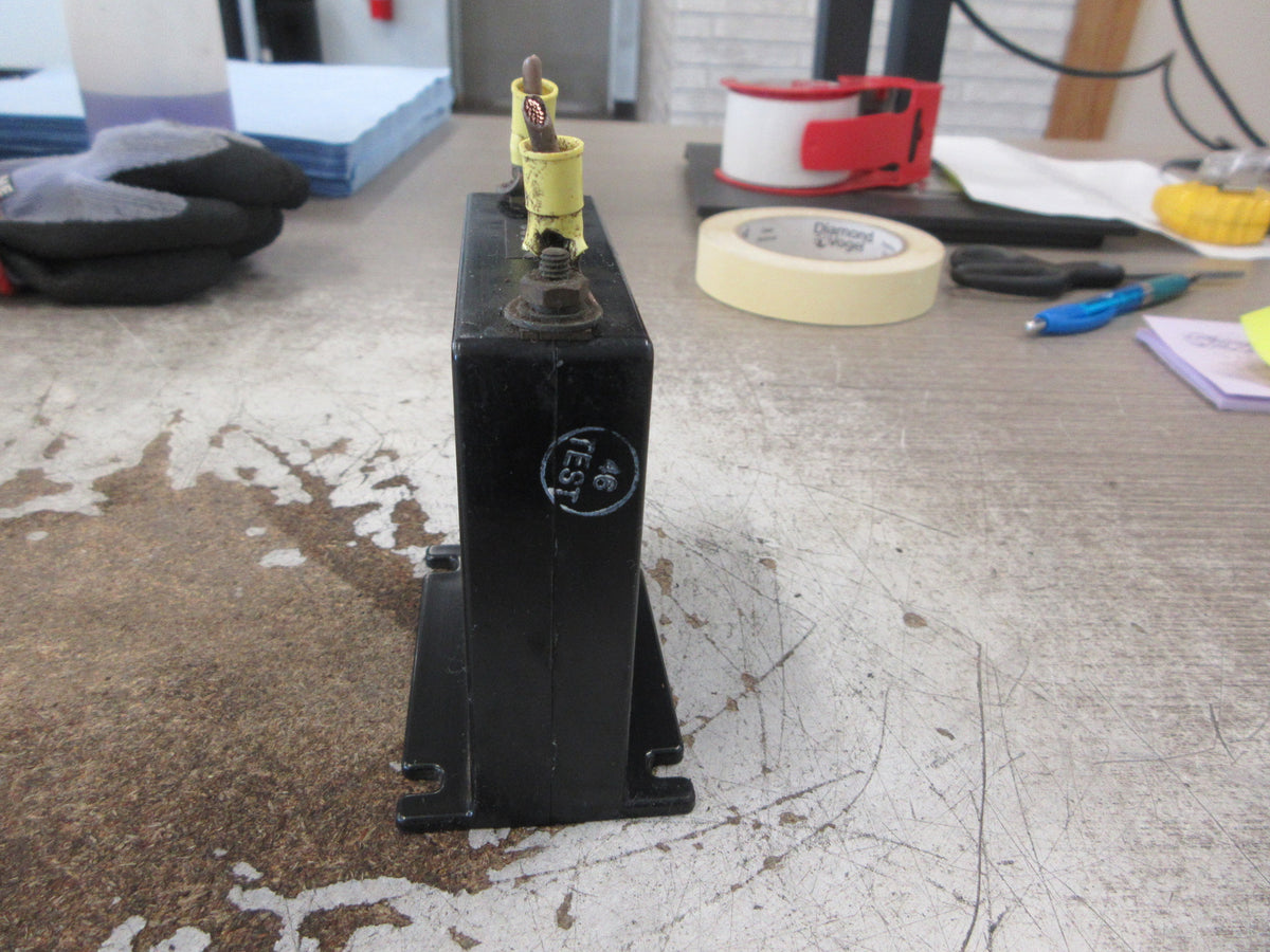PMC Current Transformer 5SFT-301 Ratio 300:5A 600V 50-400Hz 10KV BIL Used