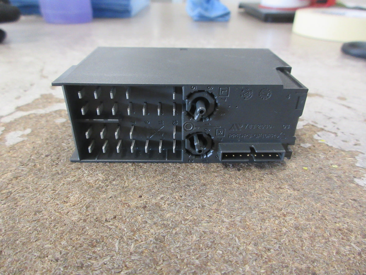 Siemens Simatic ET 200S Digital Input Module 6ES7 138-4FA05-0AB0 Used