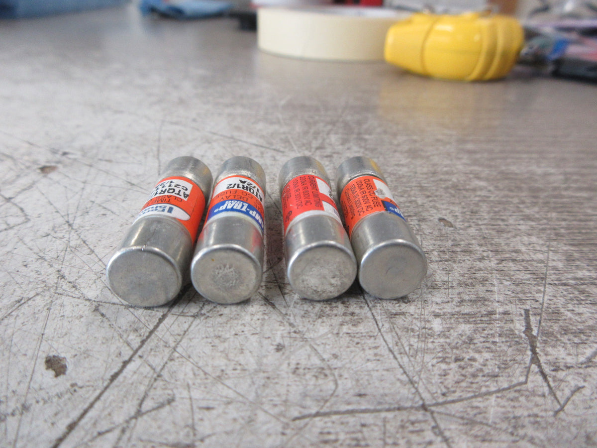 Ferraz Shawmut Amp-Trap 2000 Fuse ATQR1/2 600V 1/2A *Lot of 4* Used*