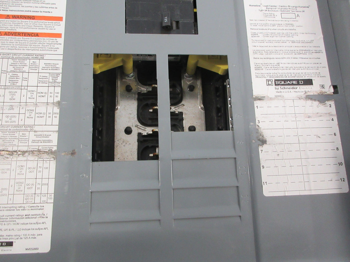Square D Homeline 3R Load Center 125A Main Breaker 12-Slot Used