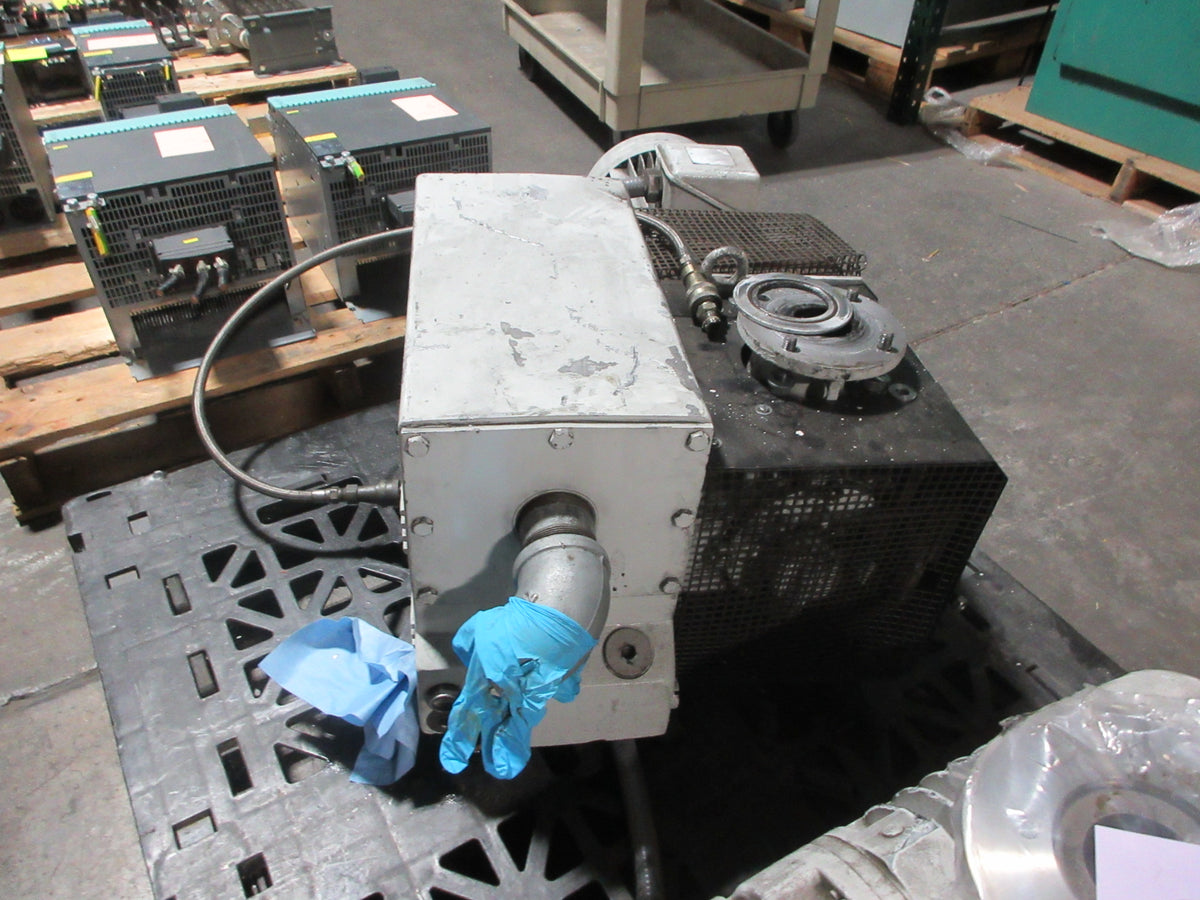 Leybold SogeVac Rotary Vane Vacuum Pump SV200 950 27 7.5HP 130 CFM Used