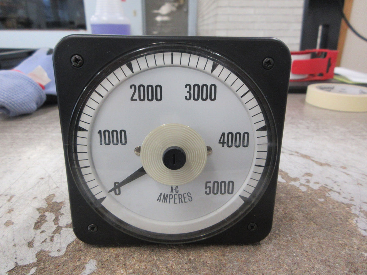 Crompton AC Ammeter 077-05FA-LSUJ-C6-SN Range: 0-5000A Used