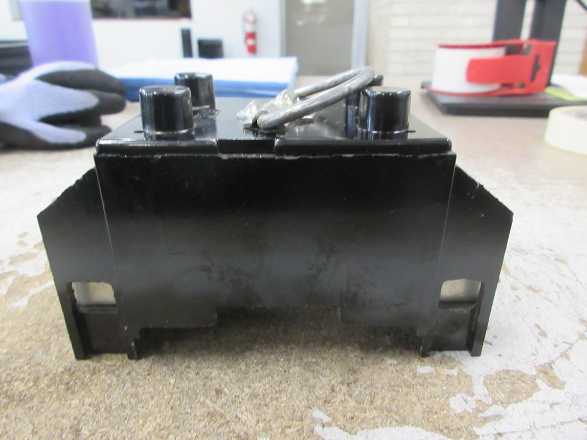General Switch Co. Fuse Pullout Switch APO-60 60A 2P (2) 6A Fuses Used