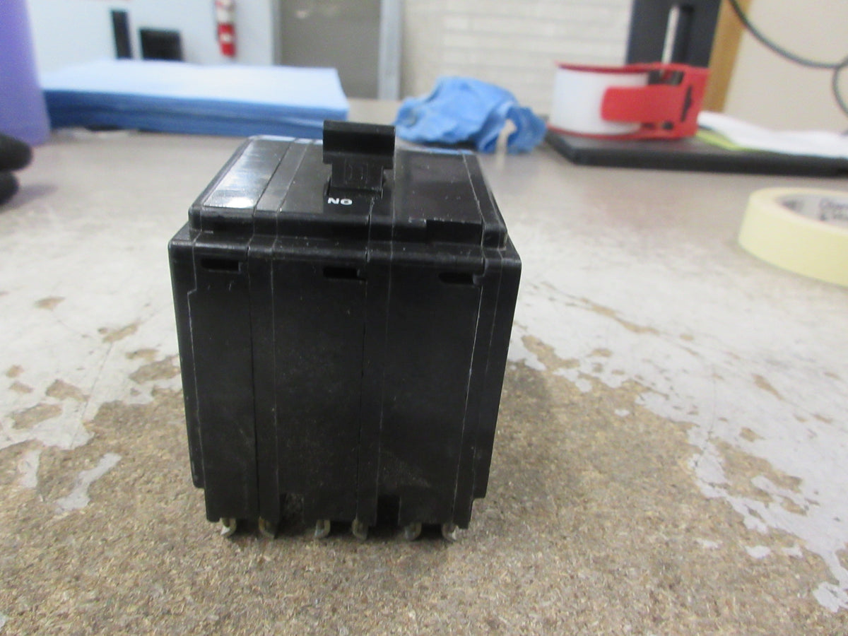 Square D Clip-On Circuit Breaker QO3100 100A 240V 3P Used