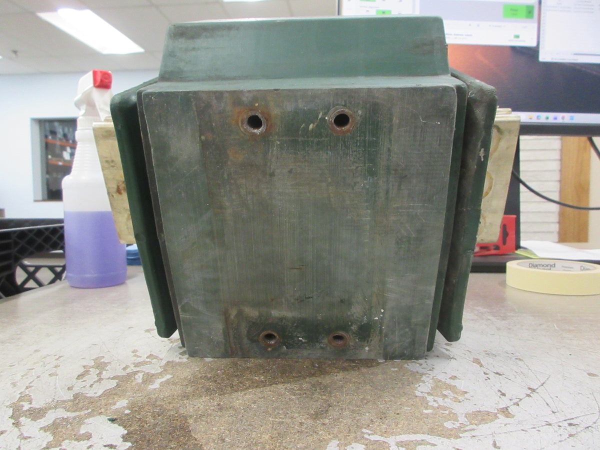 Allis Chalmers Current Transformer 60-300-033-301 Ratio 3000:5A 15KV Used