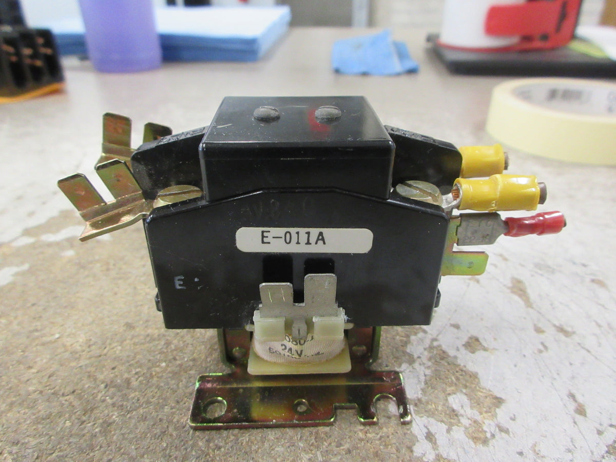 Furnas Definite Purpose Contactor 45CA20AJ335R Ser. A 24V Coil 20A 600V Used