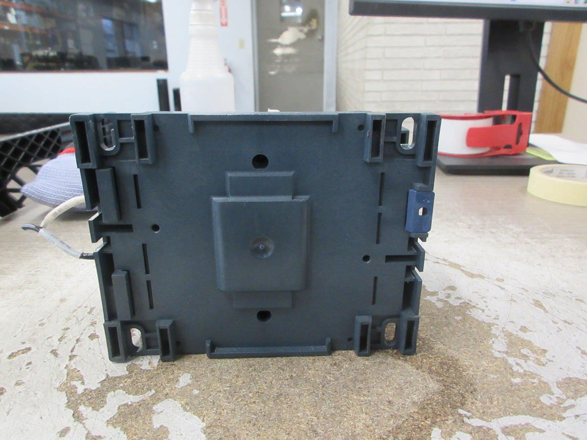 Telemecanique Contactor LC1D150 24V Coil 160A 600V w/ (1) Aux Contact Used