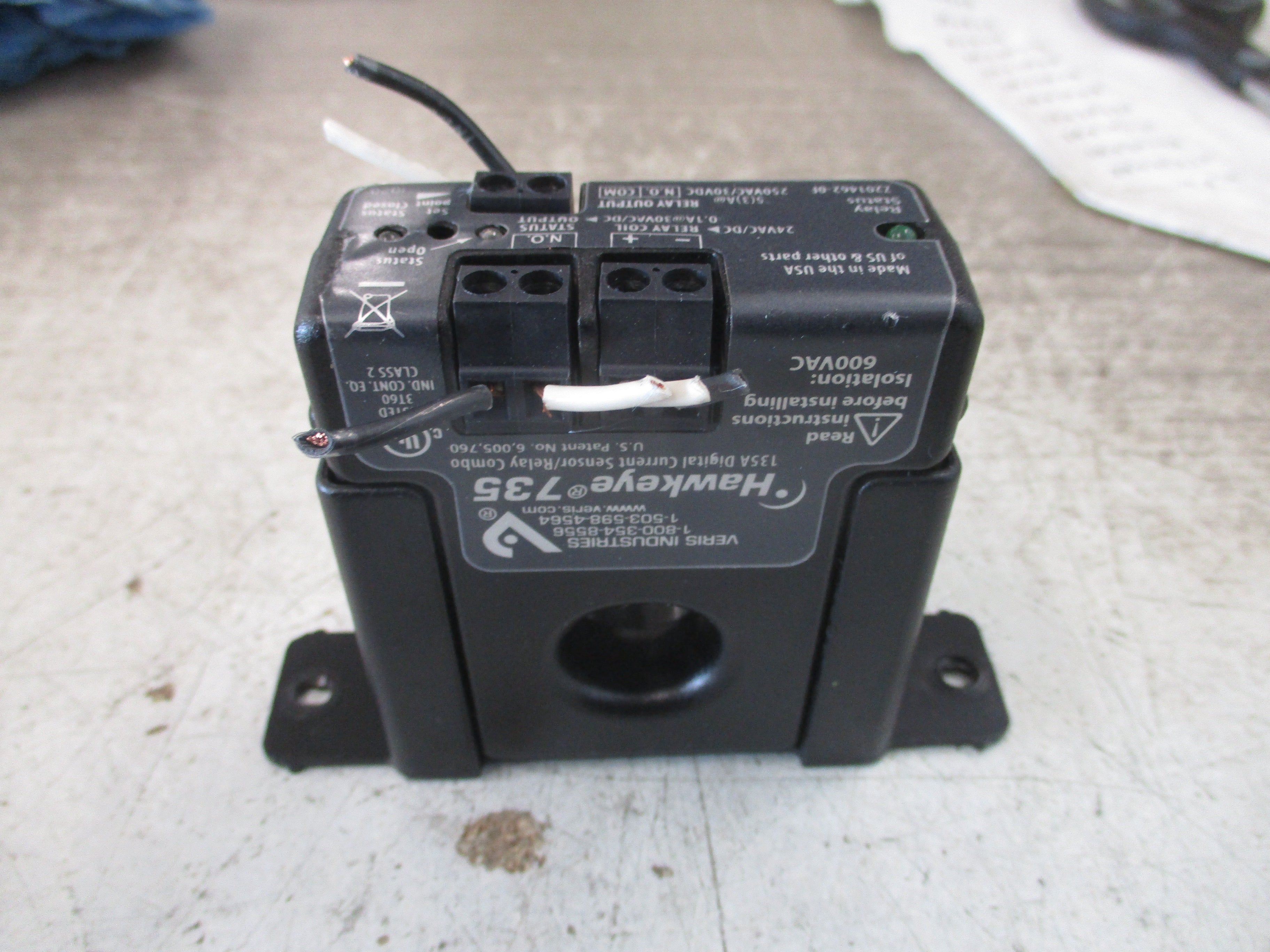 Veris Hawkeye 735 Current Switch H735 135A Sensed Used