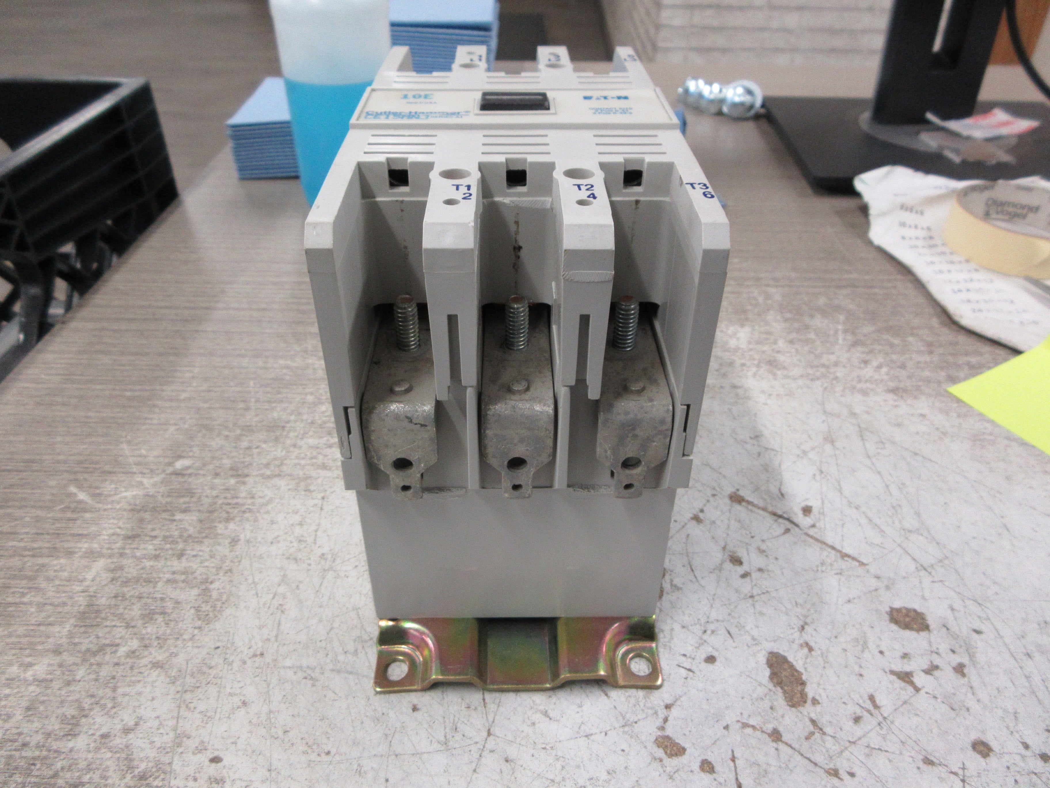 Cutler-Hammer Contactor CE15MN3 Ser. A1 120V Coil 105A 600V Used