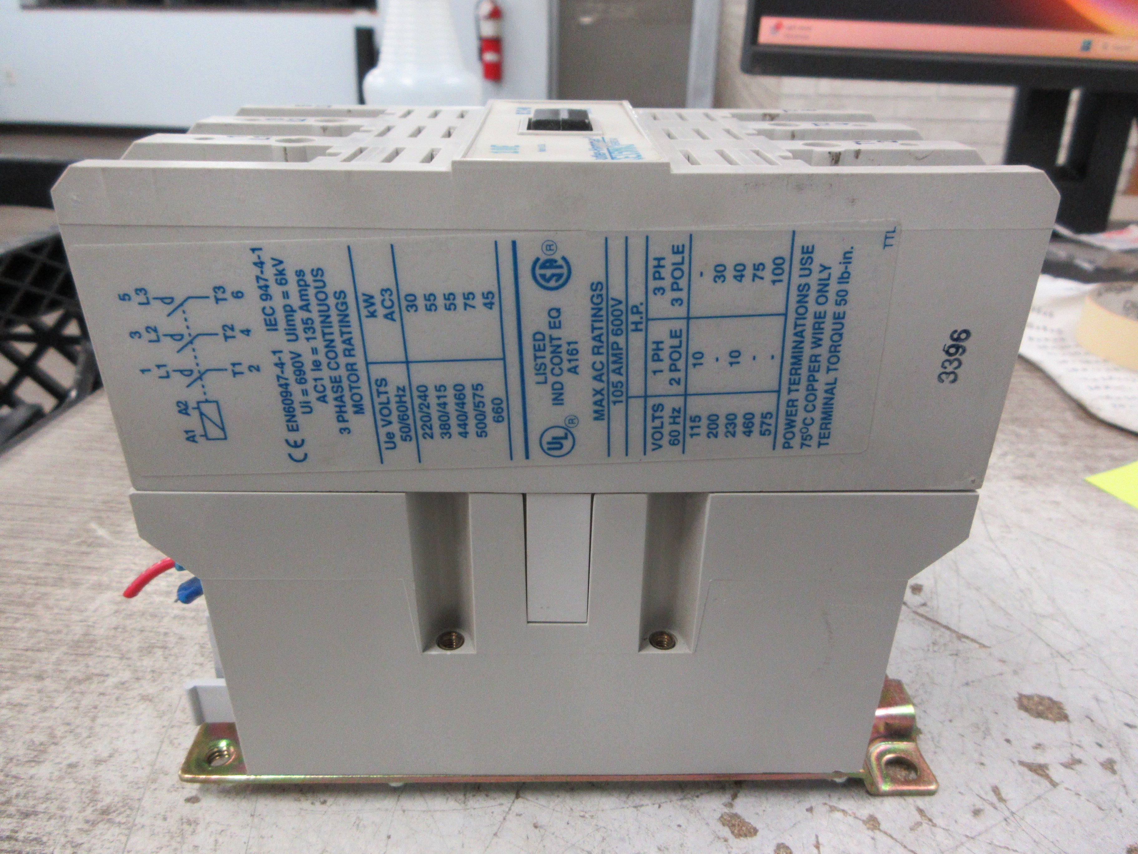 Cutler-Hammer Contactor CE15MN3 Ser. A1 120V Coil 105A 600V Used