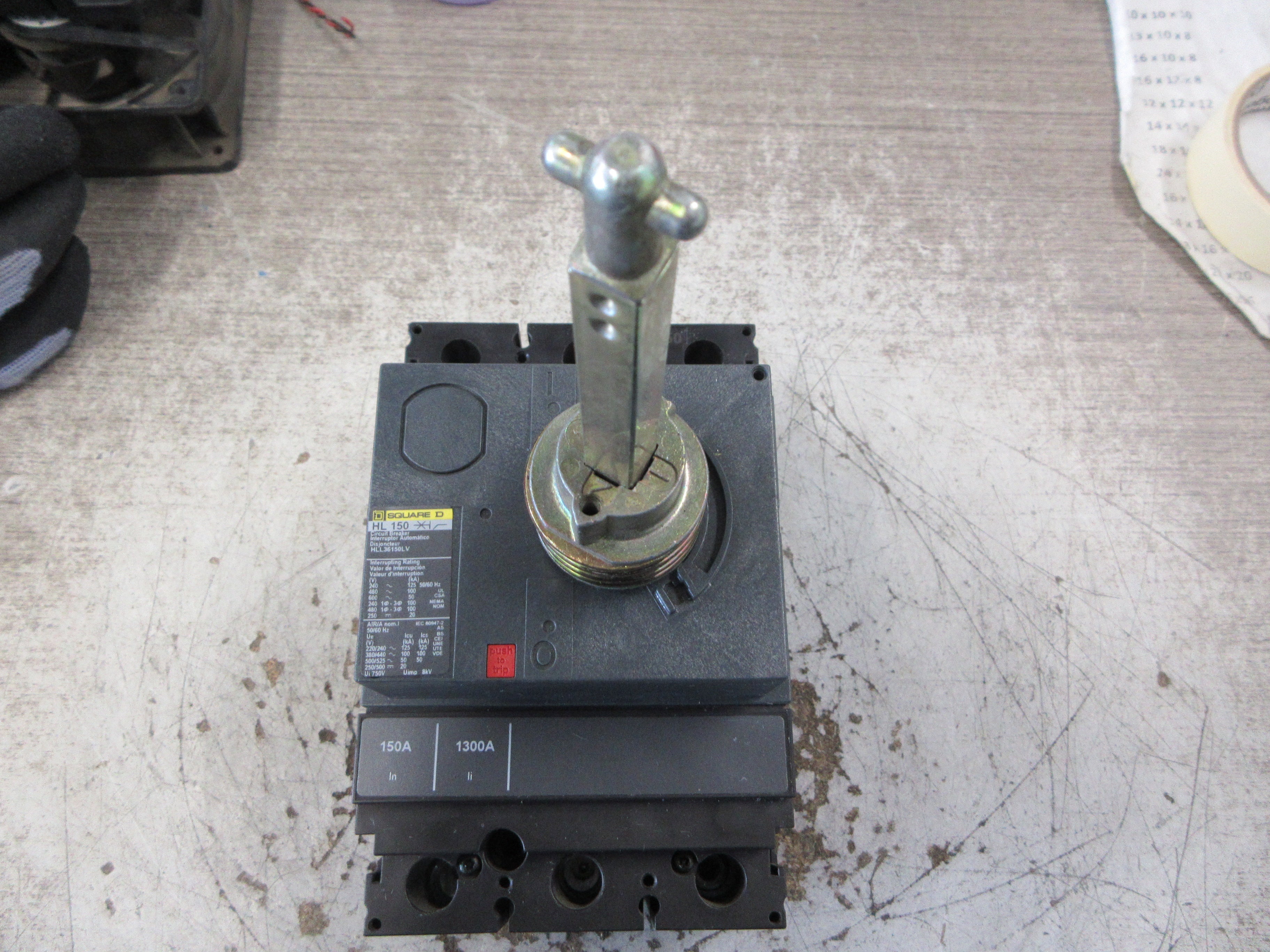 Square D HL 150 Breaker Disconnect HLL36150LV 150A 600V 3P *No Handle* Used