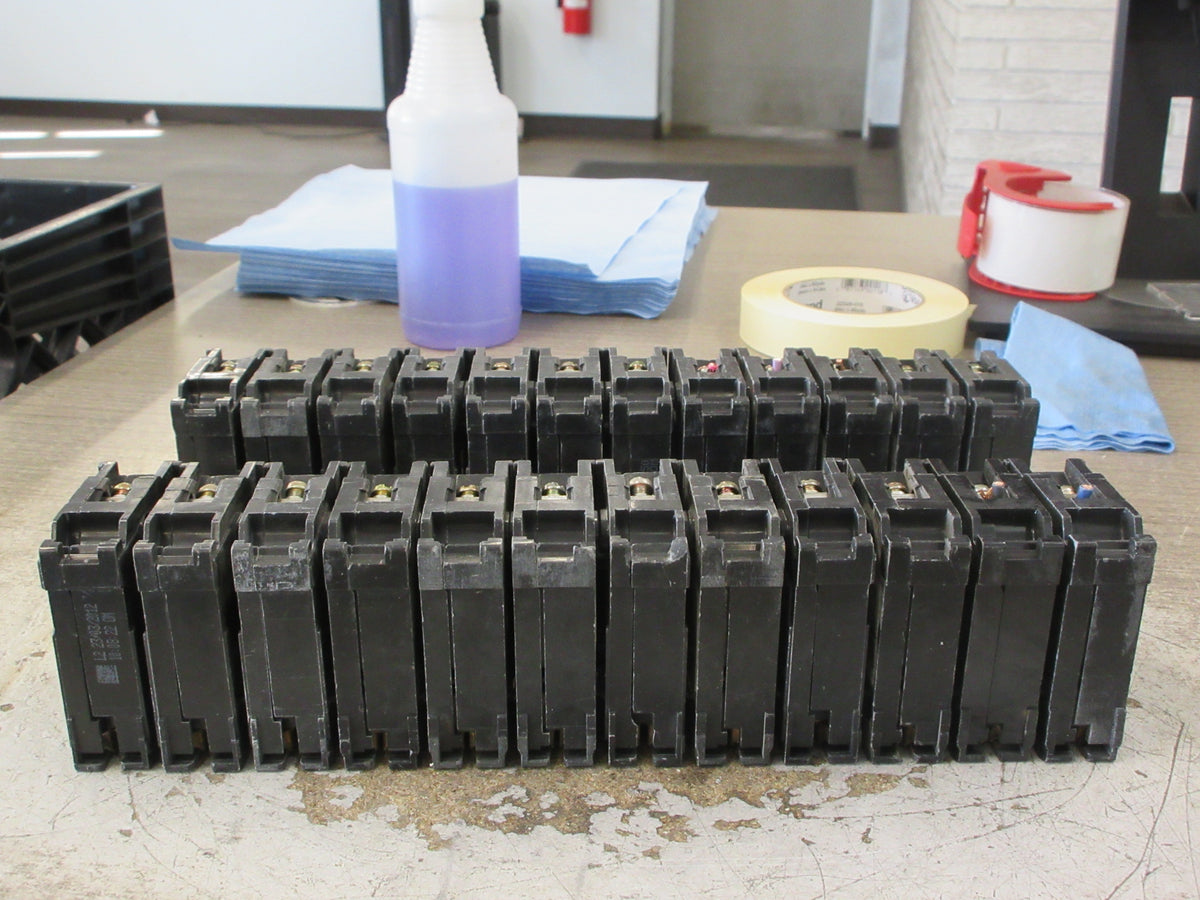 Siemens/ITE Circuit Breaker Q120 20A 120/240V 1P *Lot of 24* Clip On Used