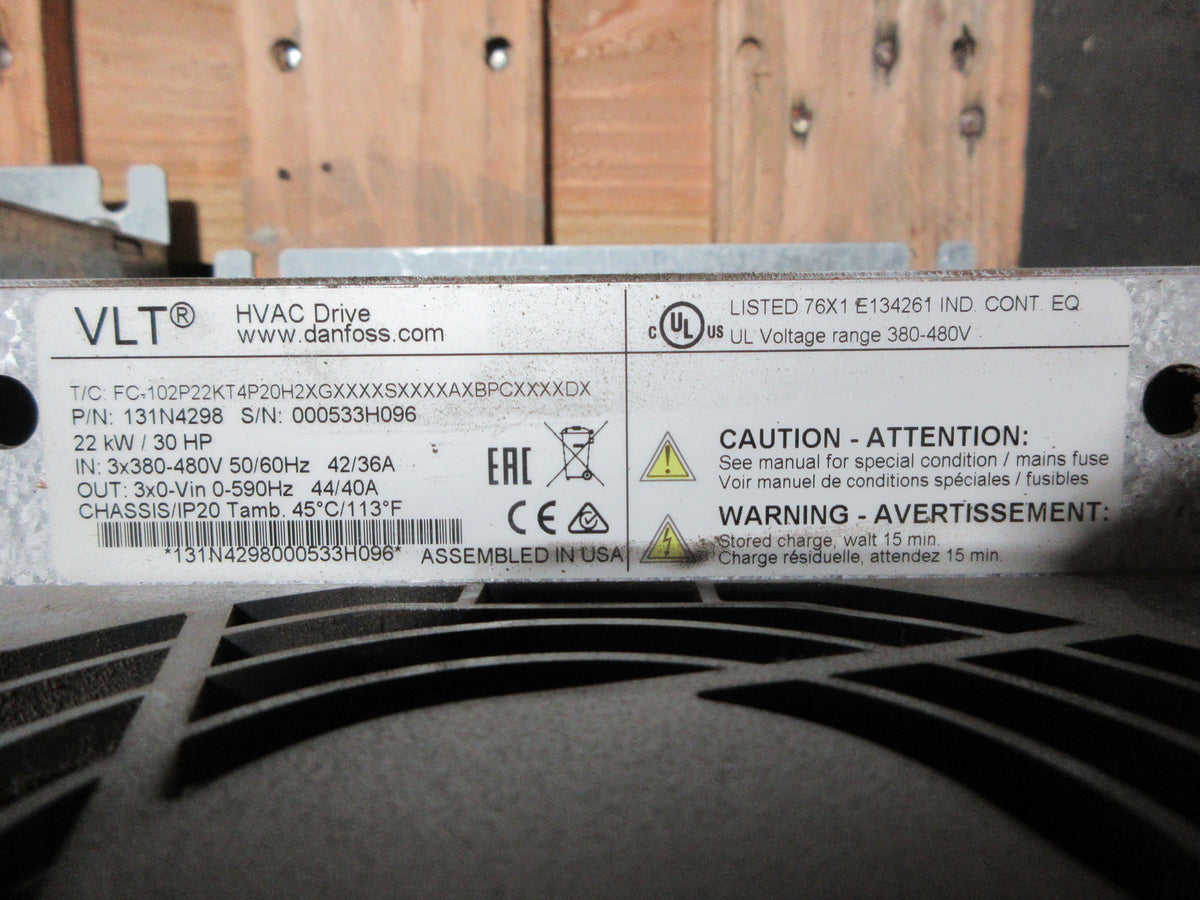 Danfoss VLT AC Drive W/Bypass 131N4298 30HP 3Ph Used