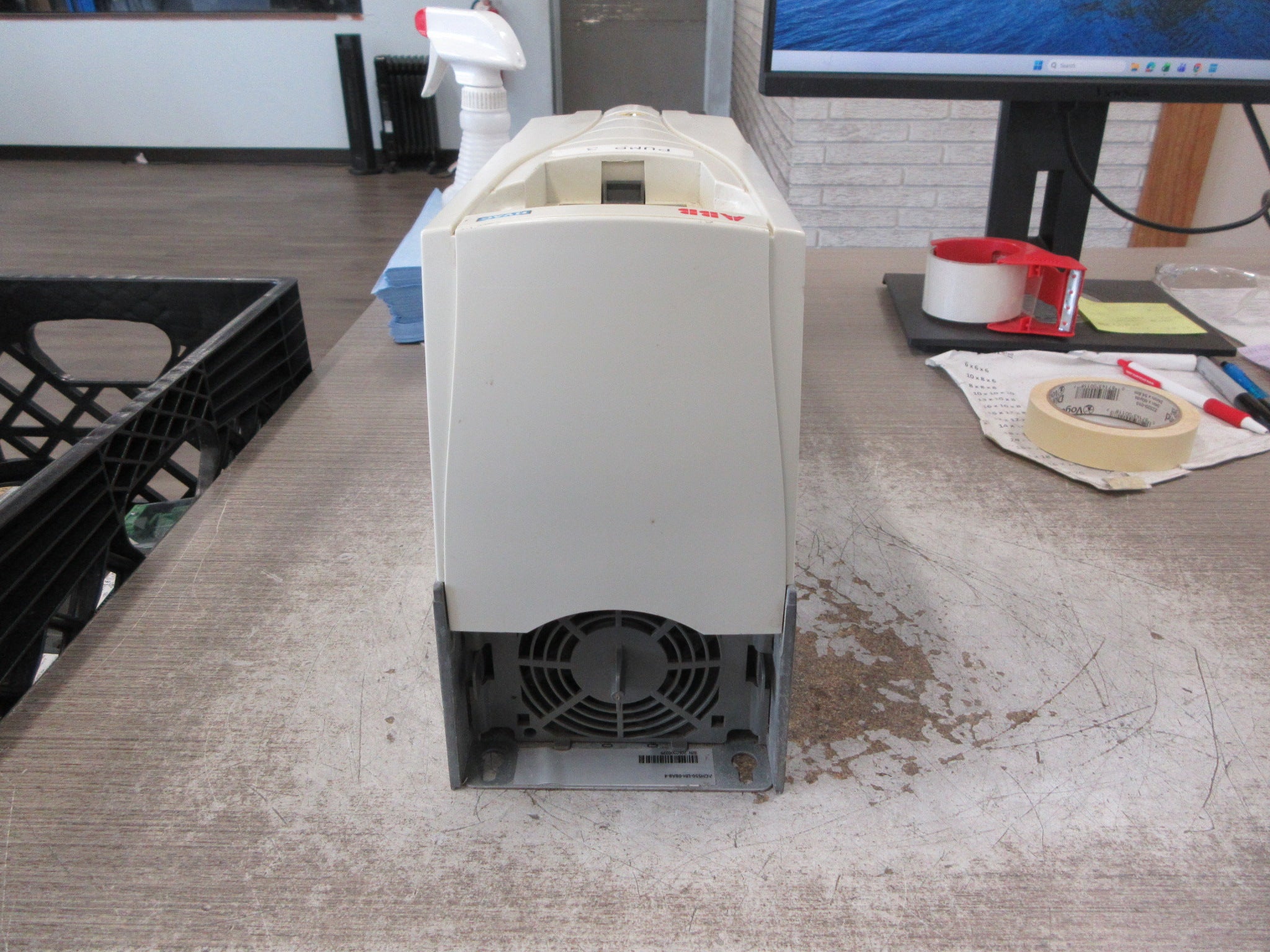ABB ACH550 AC Drive ACH550-UH-08A8-4 5HP 3Ph Used