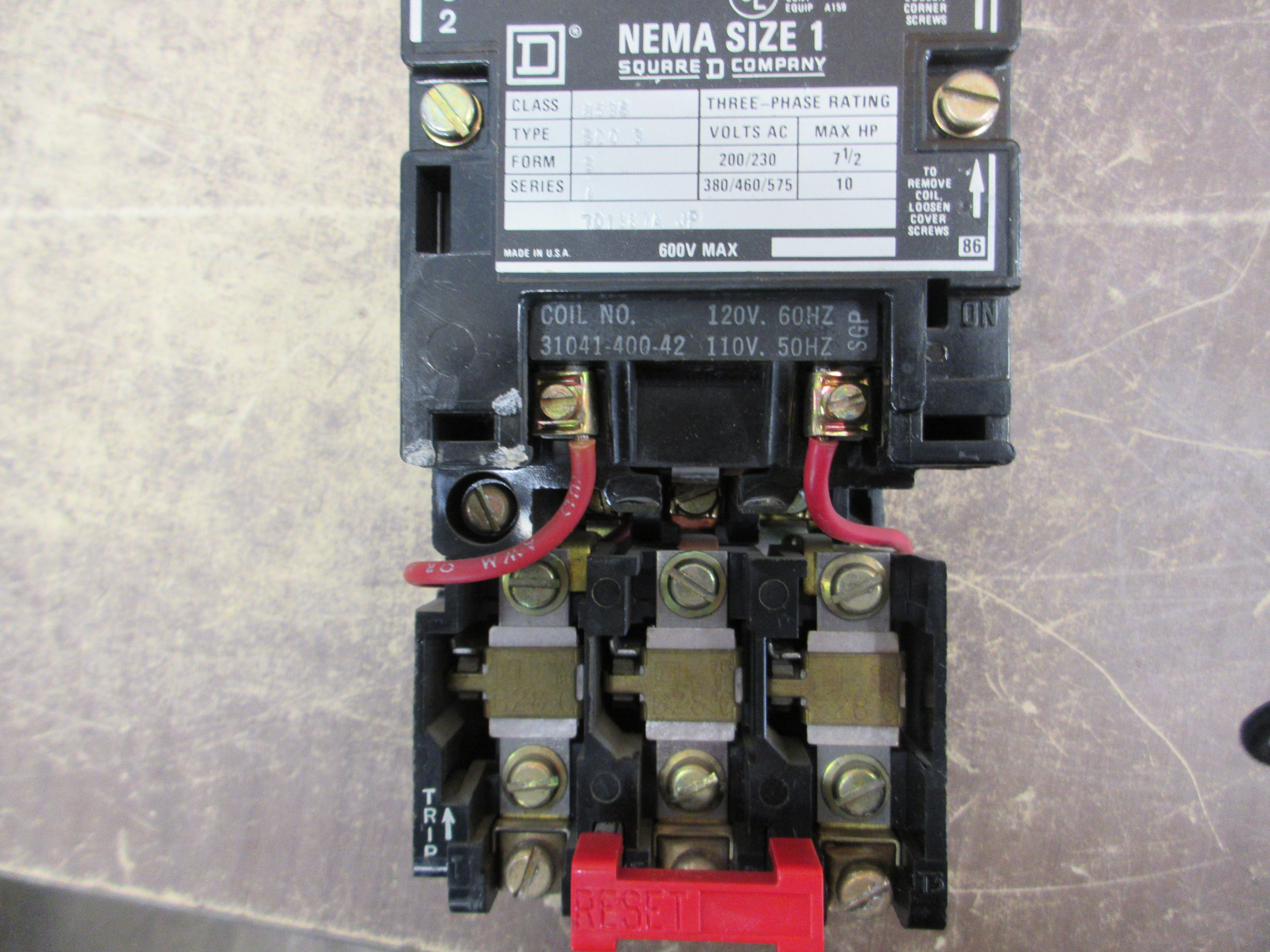 Square D Size 1 Starter 8536 SCO 3 S Ser. A 120V Coil 600V Used