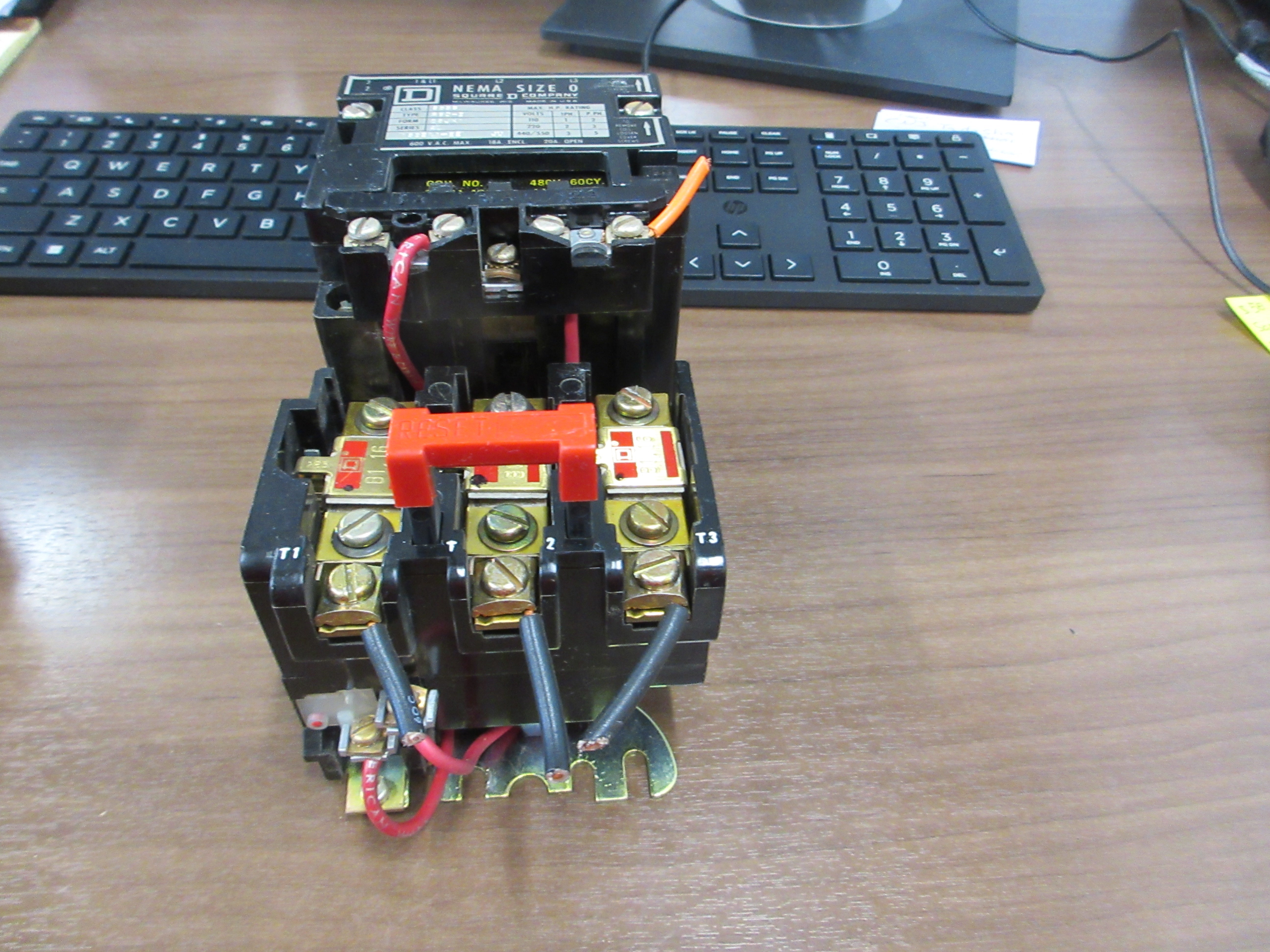 Square D Size 0 Starter 8536 SBO-2 (5JX1 Ser. A 480V Coil 20A 600V Used
