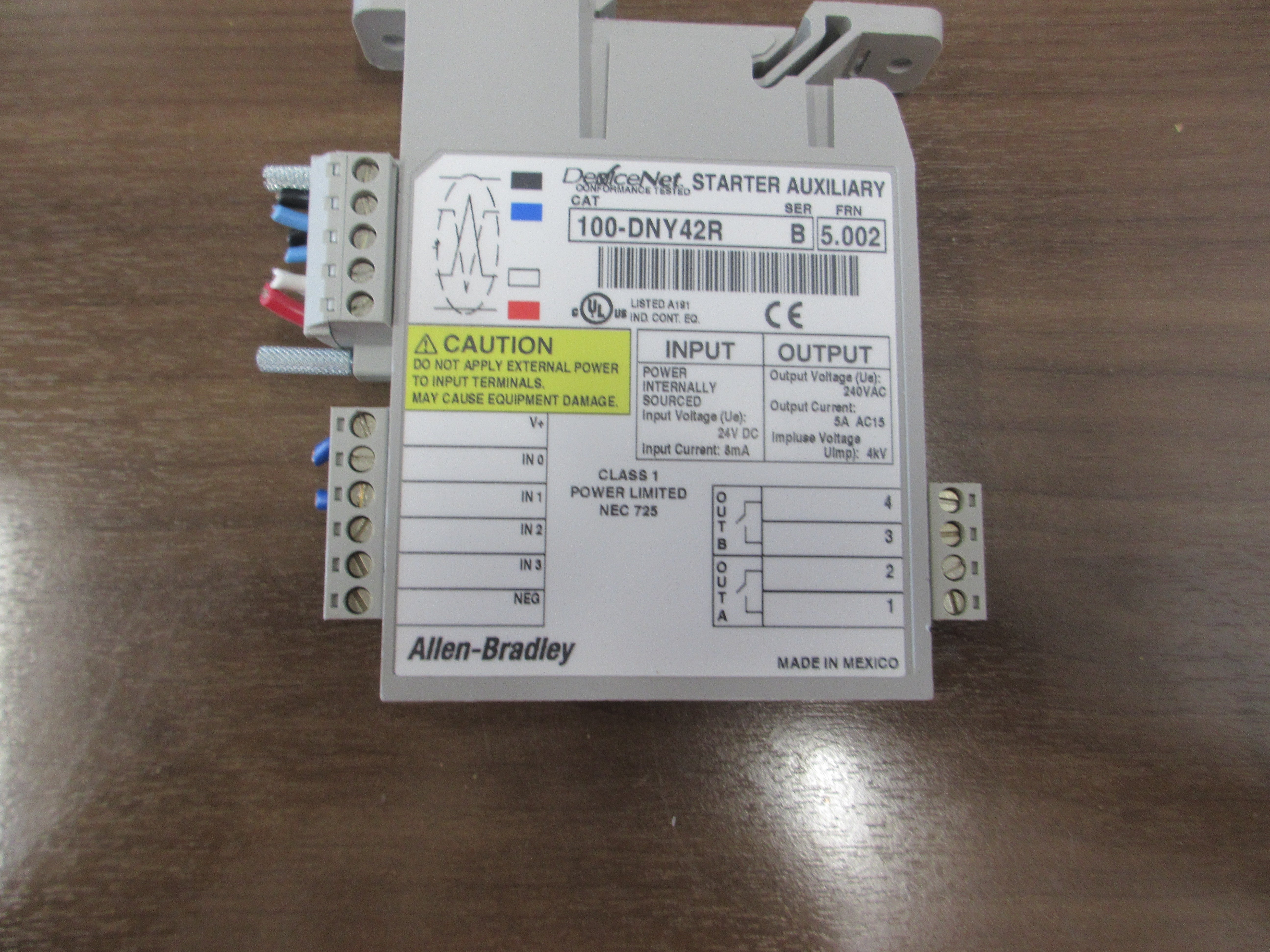 Allen-Bradley DeviceNet Starter Auxlliry 100-DNY42R Ser.B FRN: 5.002 Used