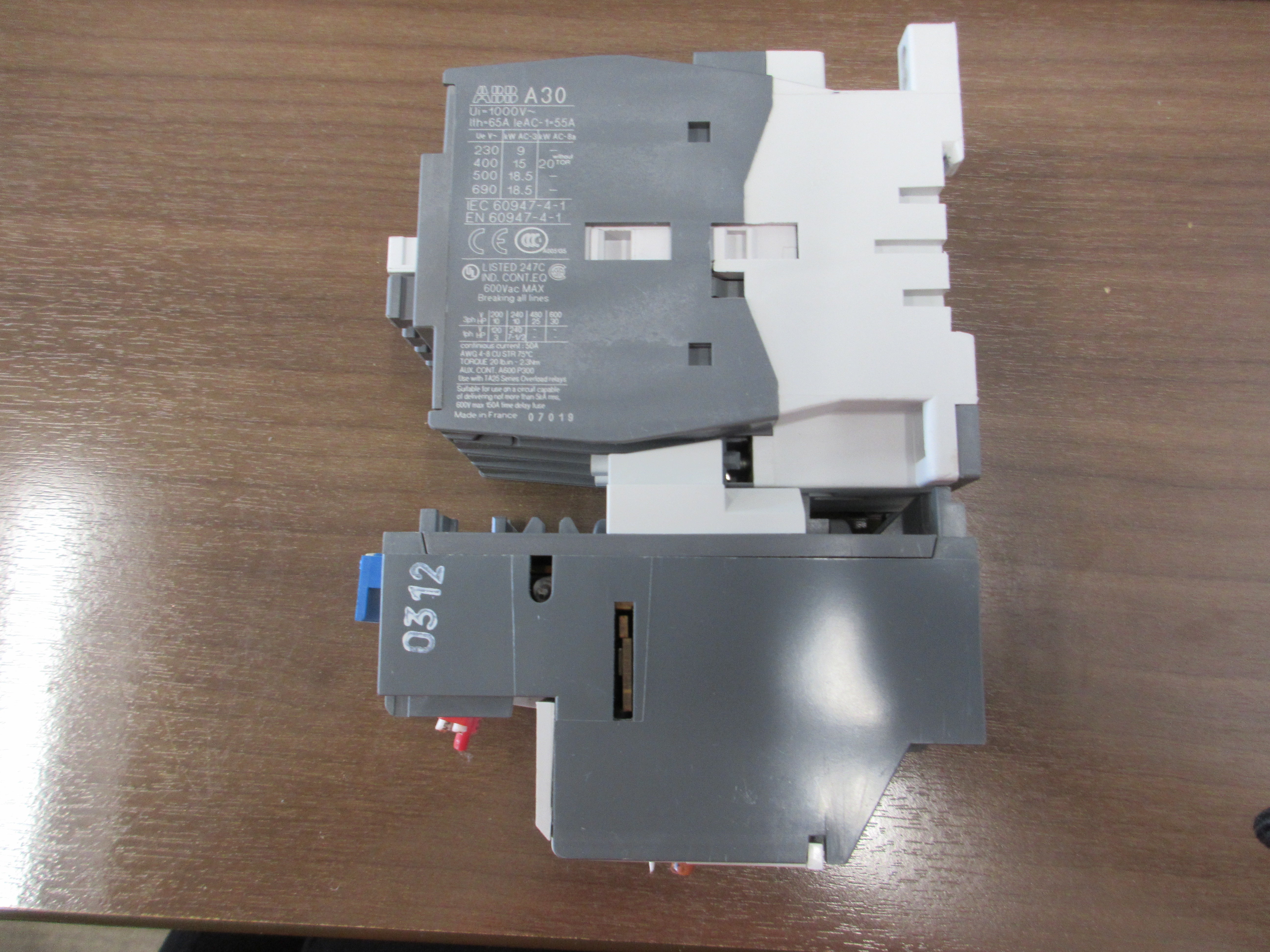 ABB Starter A 30-30-10/TA42 DU 11e-120V Coil Trip: 22-32A Used
