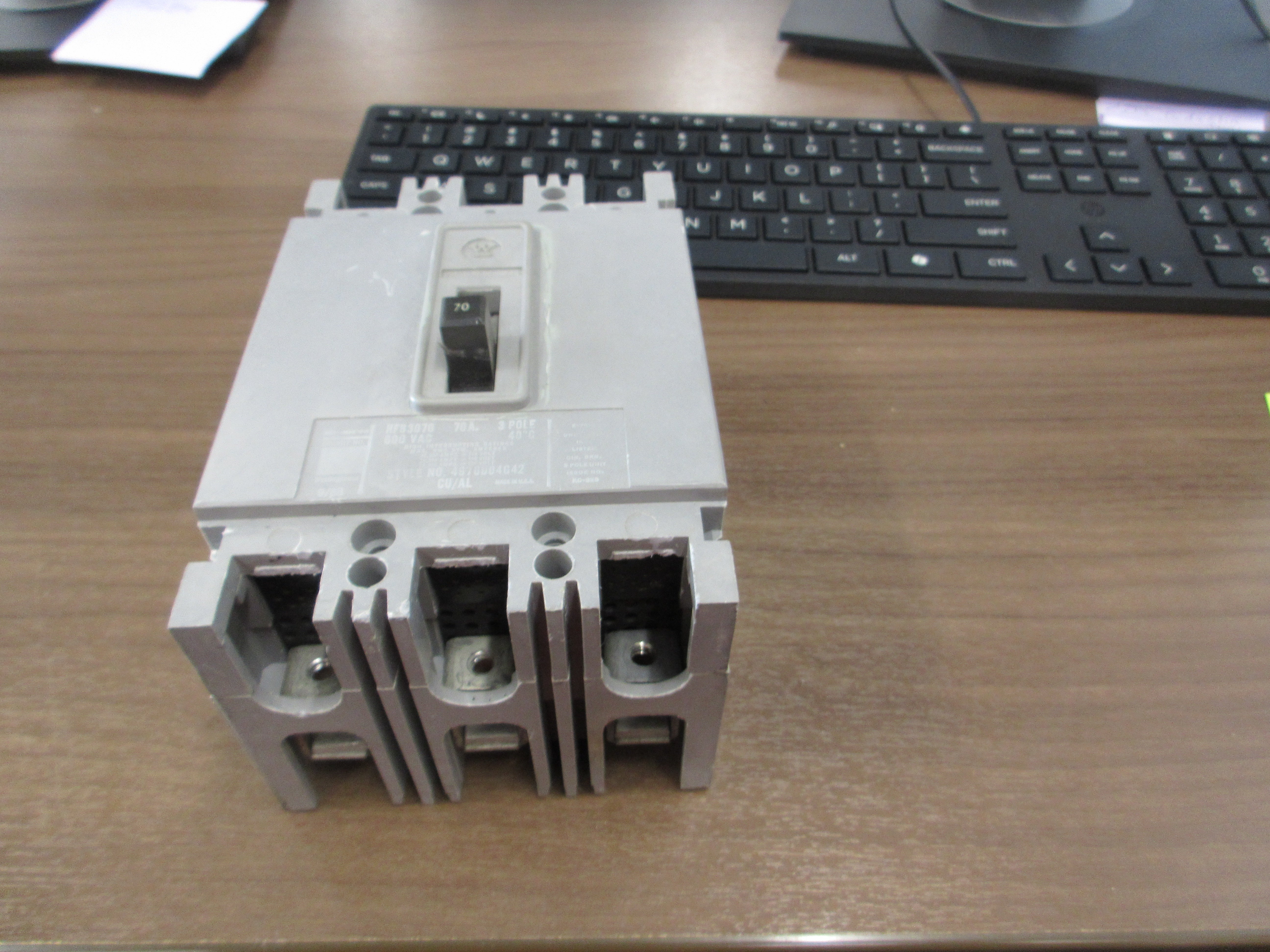 Westinghouse Circuit Breaker HFB 3070 70A 600V 3P Used