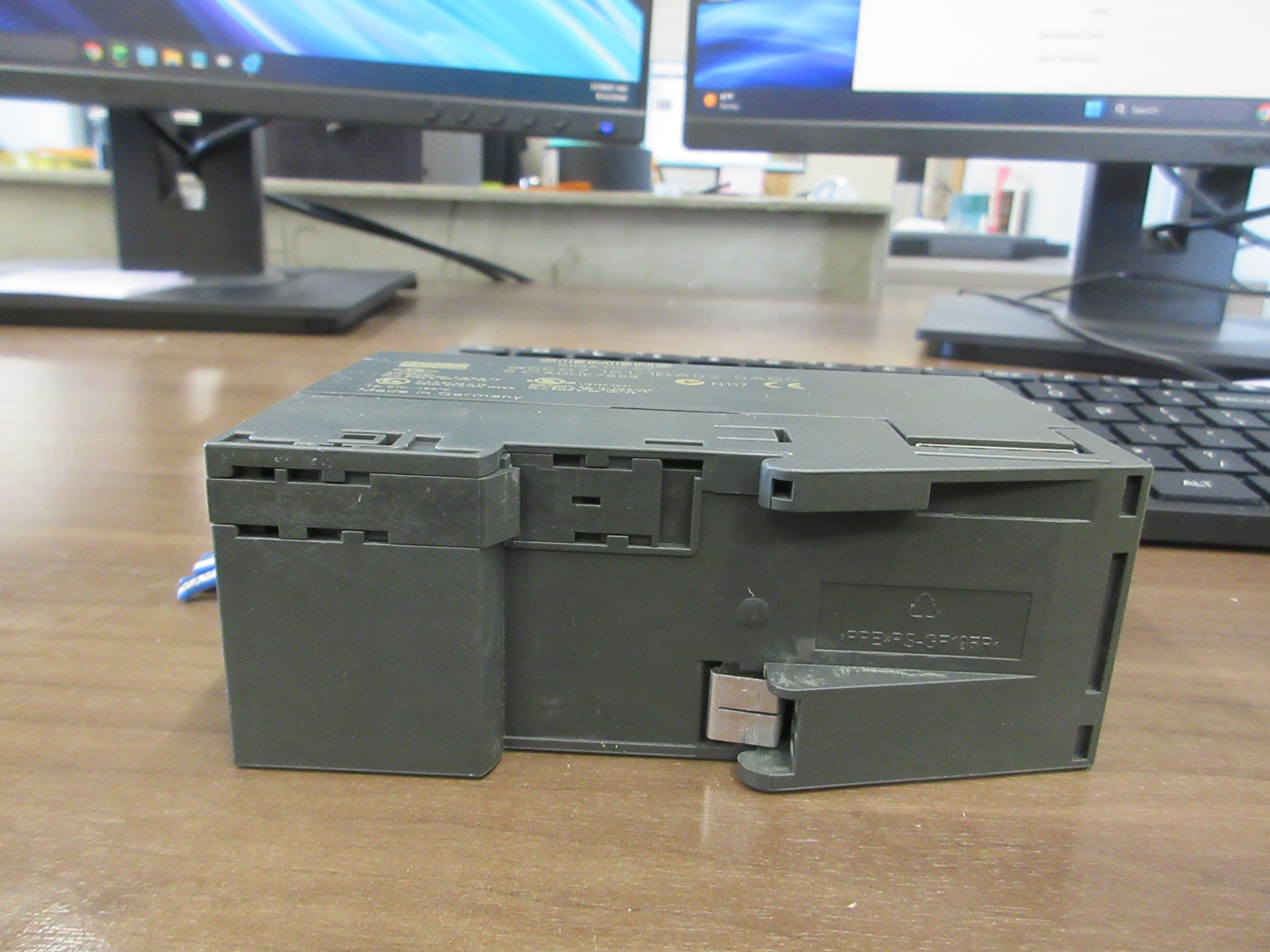 Siemens Simatic S7 ET 200S Profibus-DP Interface Module Used