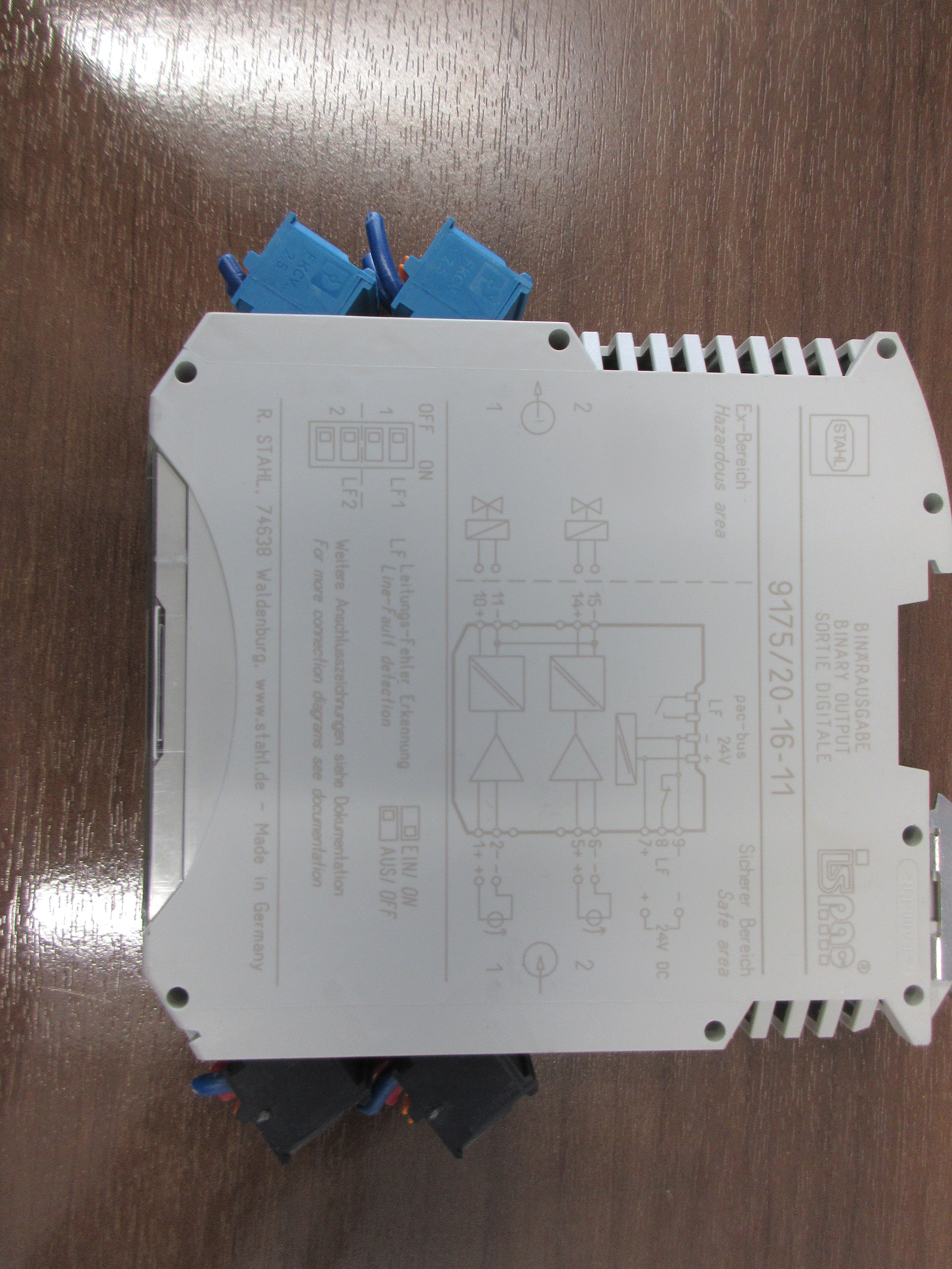 Stahl Binary Output Module 9175/20-16-11 Used