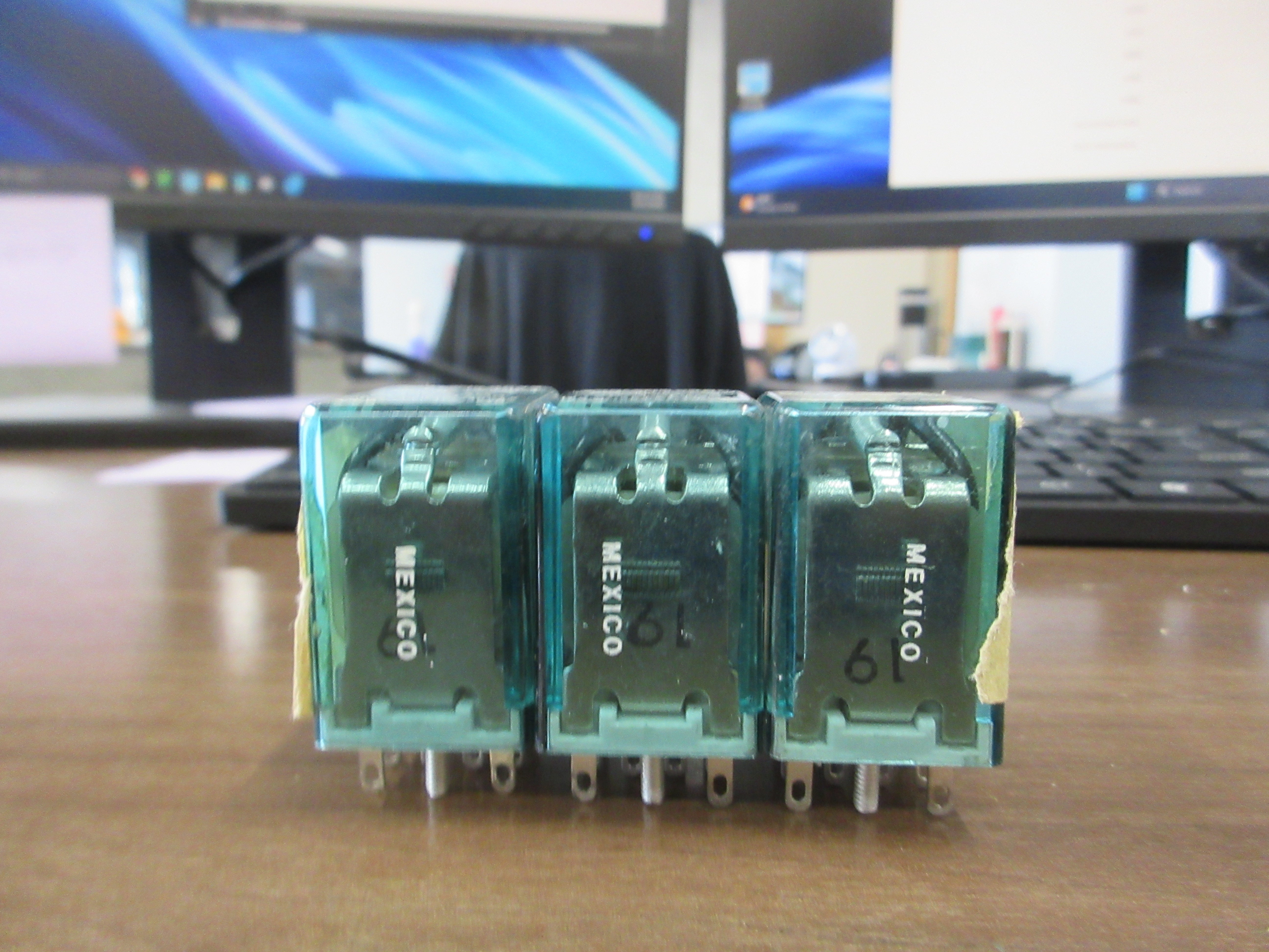 Midland Ross Midtex Relay 158-12T200 120V Coil  * Lot of 3 * Used