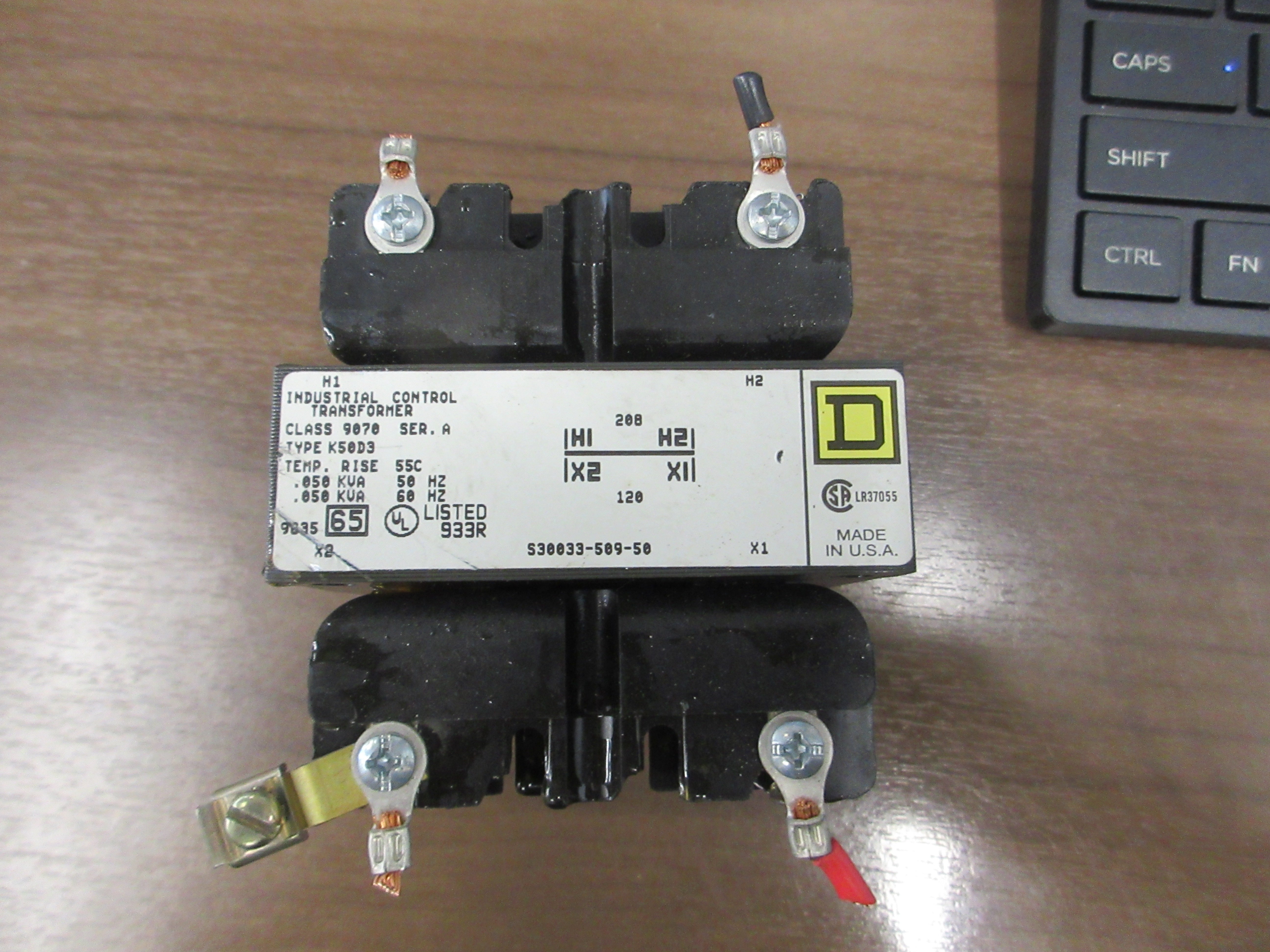 Square D Control Transformer 9070 K50D3 Ser. A 0.050 KVA Pri: 208V Used