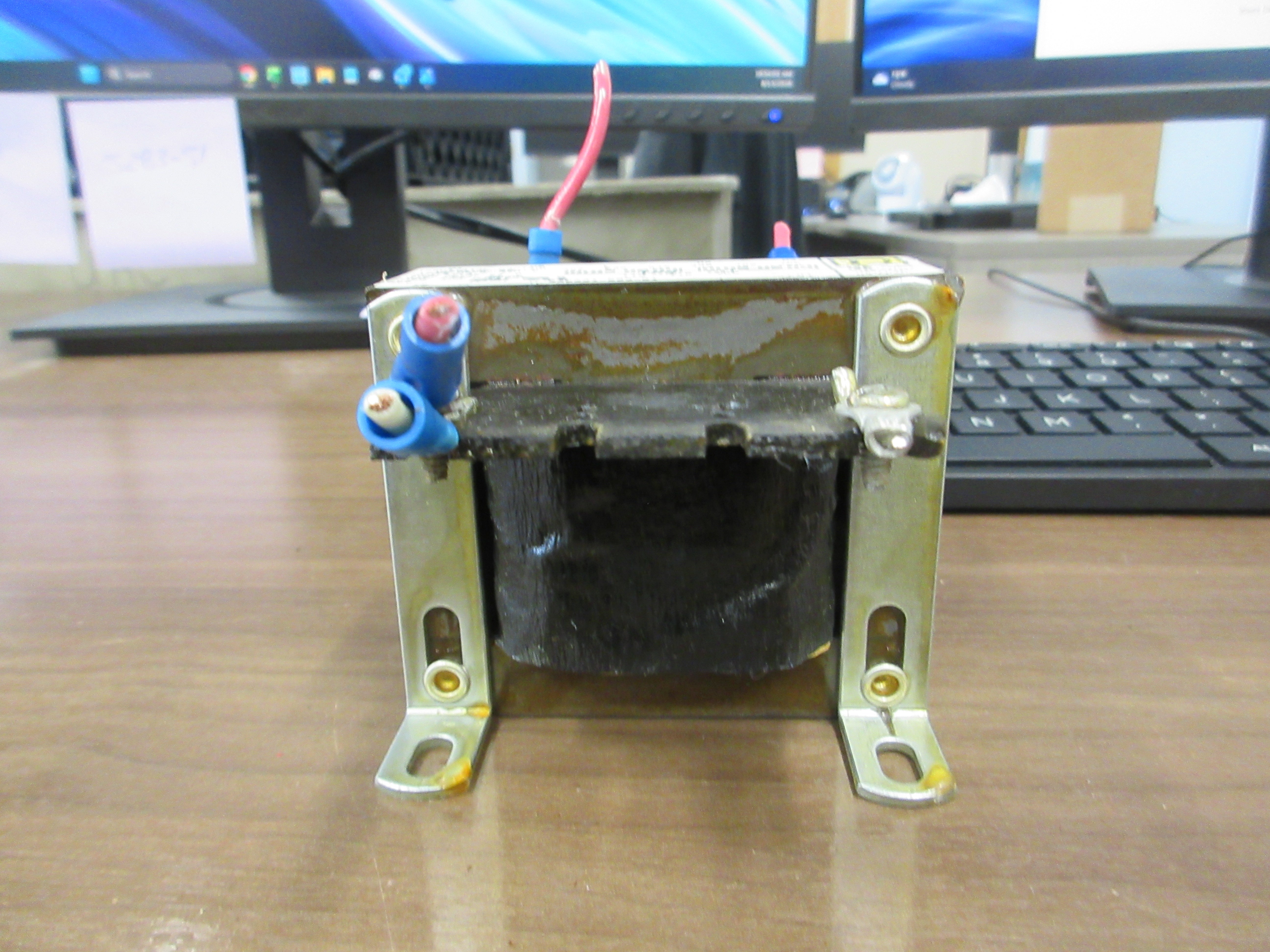 Square D Control Transformer 9070 E0-1 Ser. b 0.050 KVA Pri: 240/480V Used