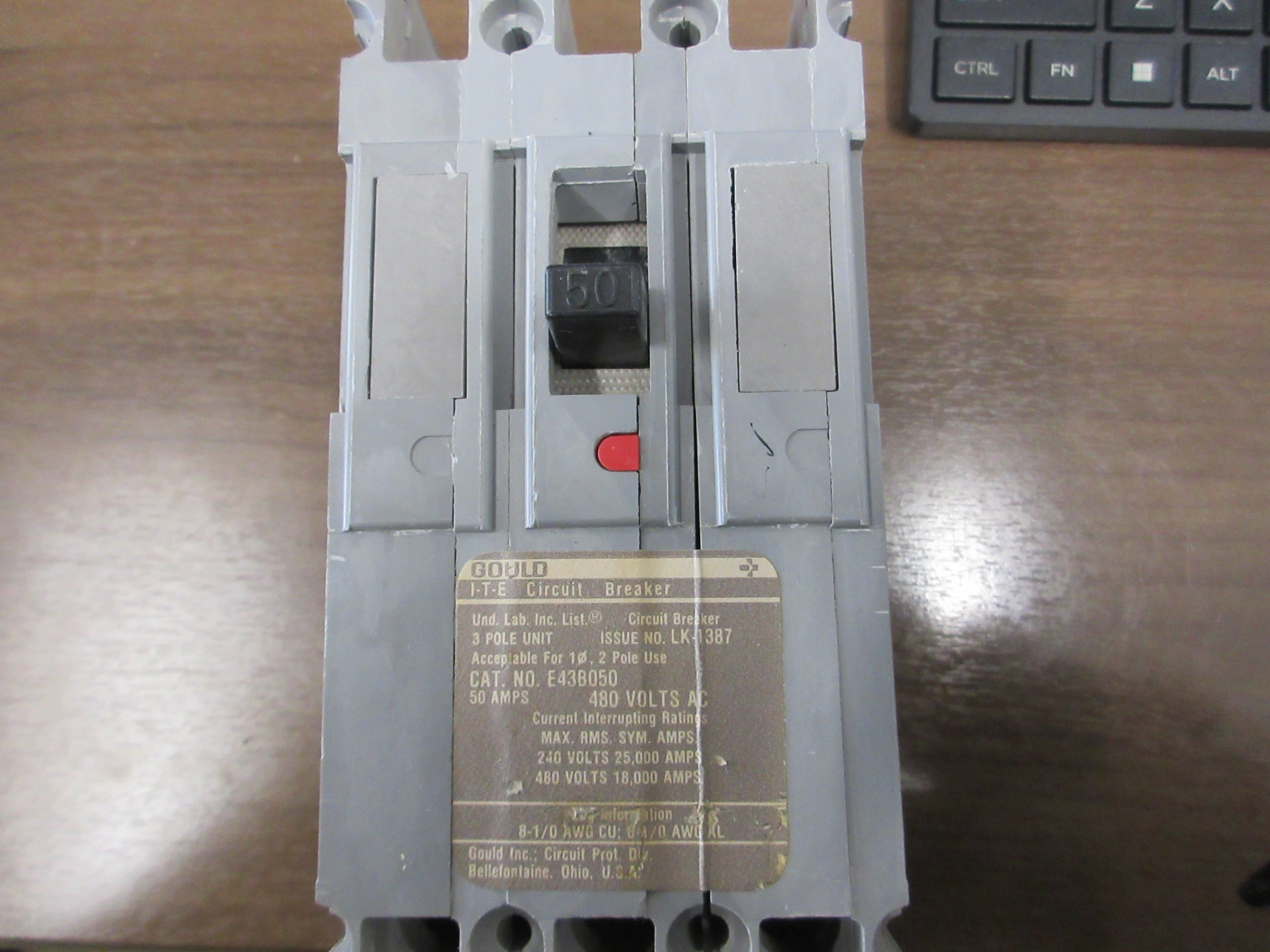 Gould ITE Circuit Breaker E43B050 50A 480V 3P (3) Lugs Used