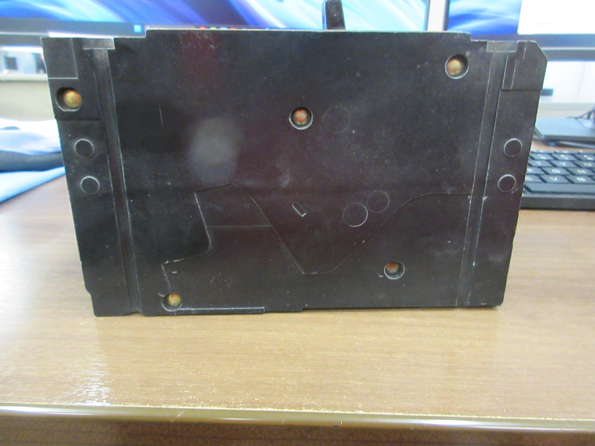 ITE Circuit Breaker E43B030 30A 480V 3P *(1) Lugs* Used