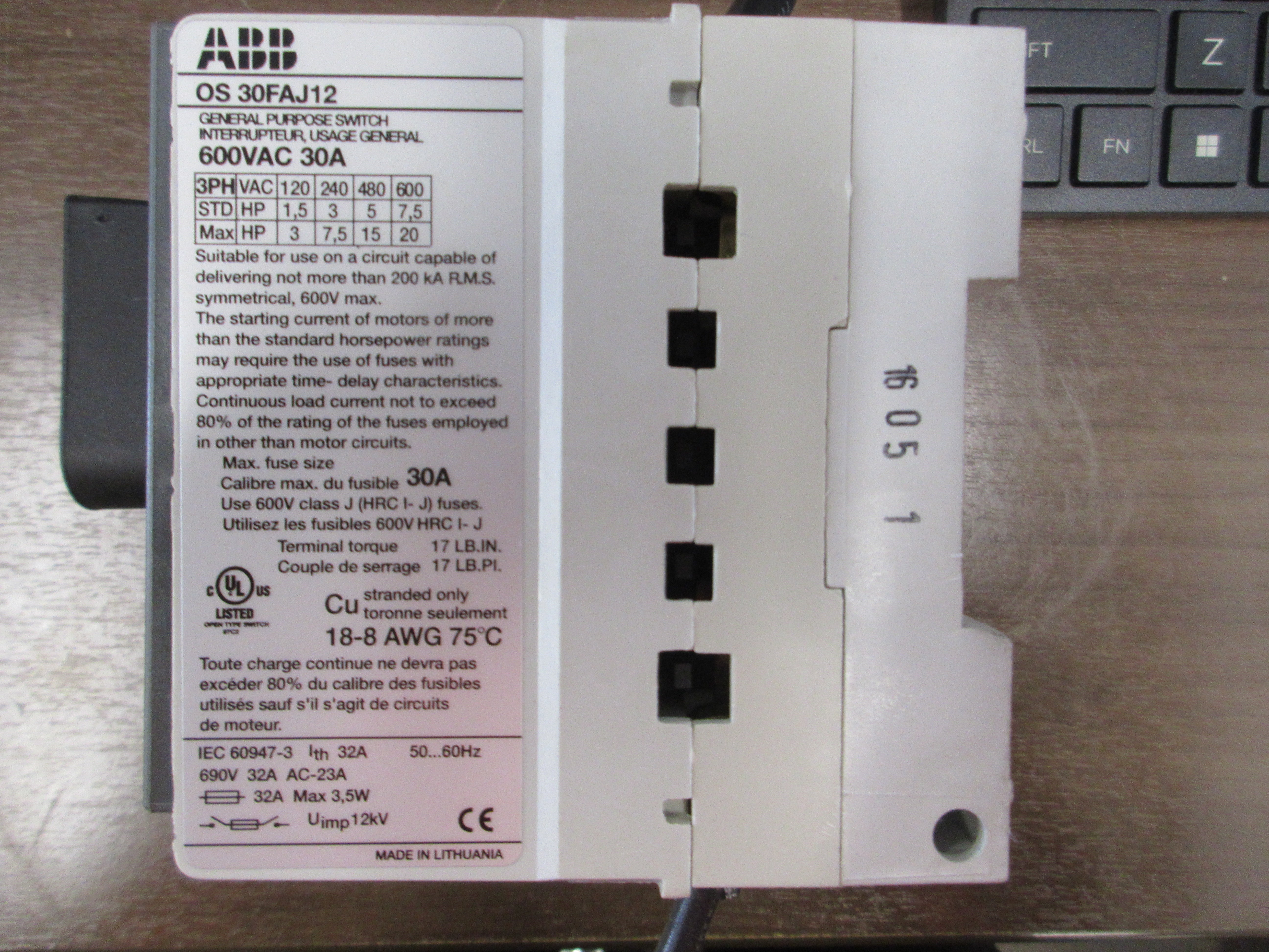 ABB Fusible Disconnect Switch OS 30FAJ12 30A 600V 3P (3) 20A Fuses Used